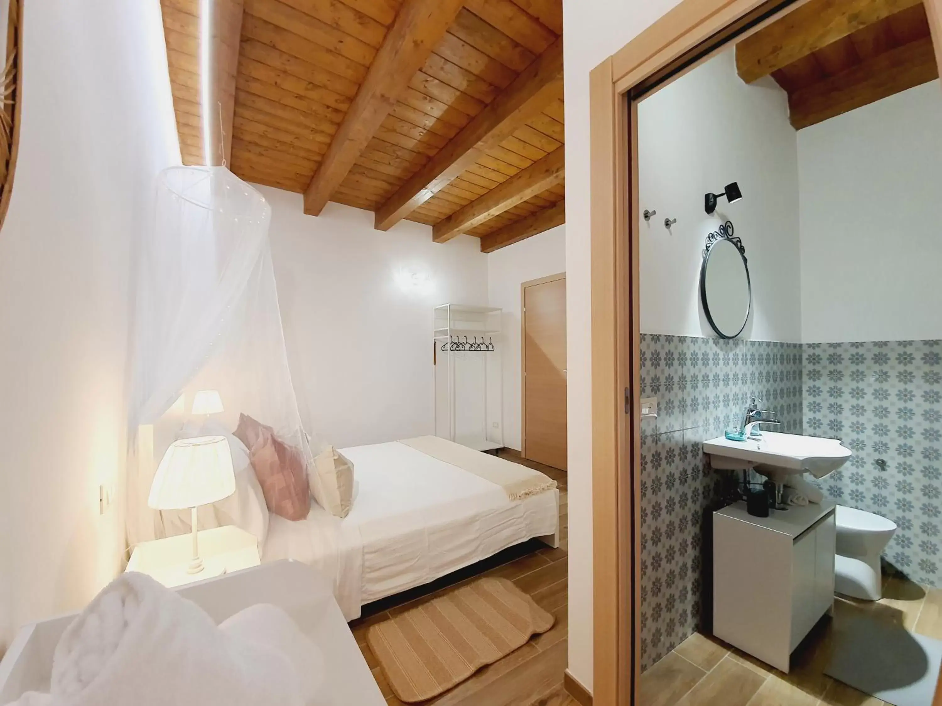 Bed in Casa Ludo - Fondi Vertice Rooms