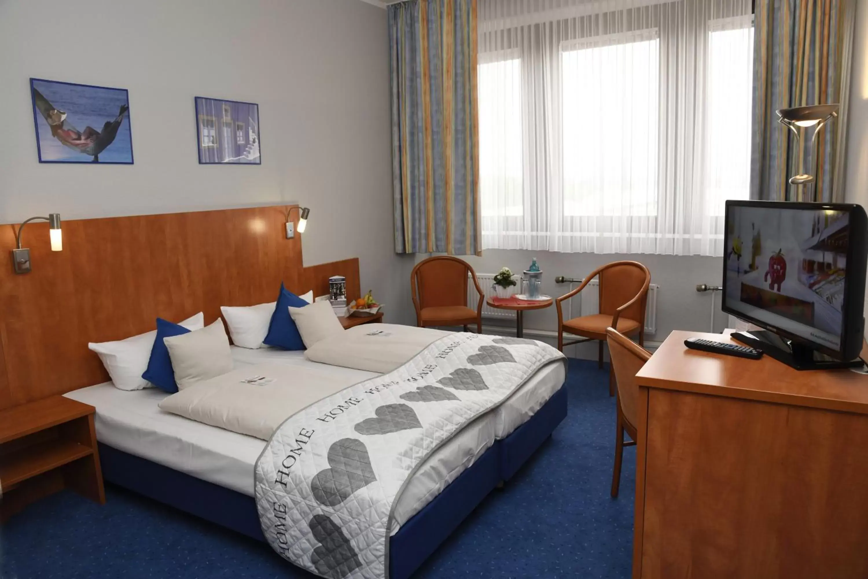 Photo of the whole room in Best Western Comfort Business Hotel Düsseldorf-Neuss