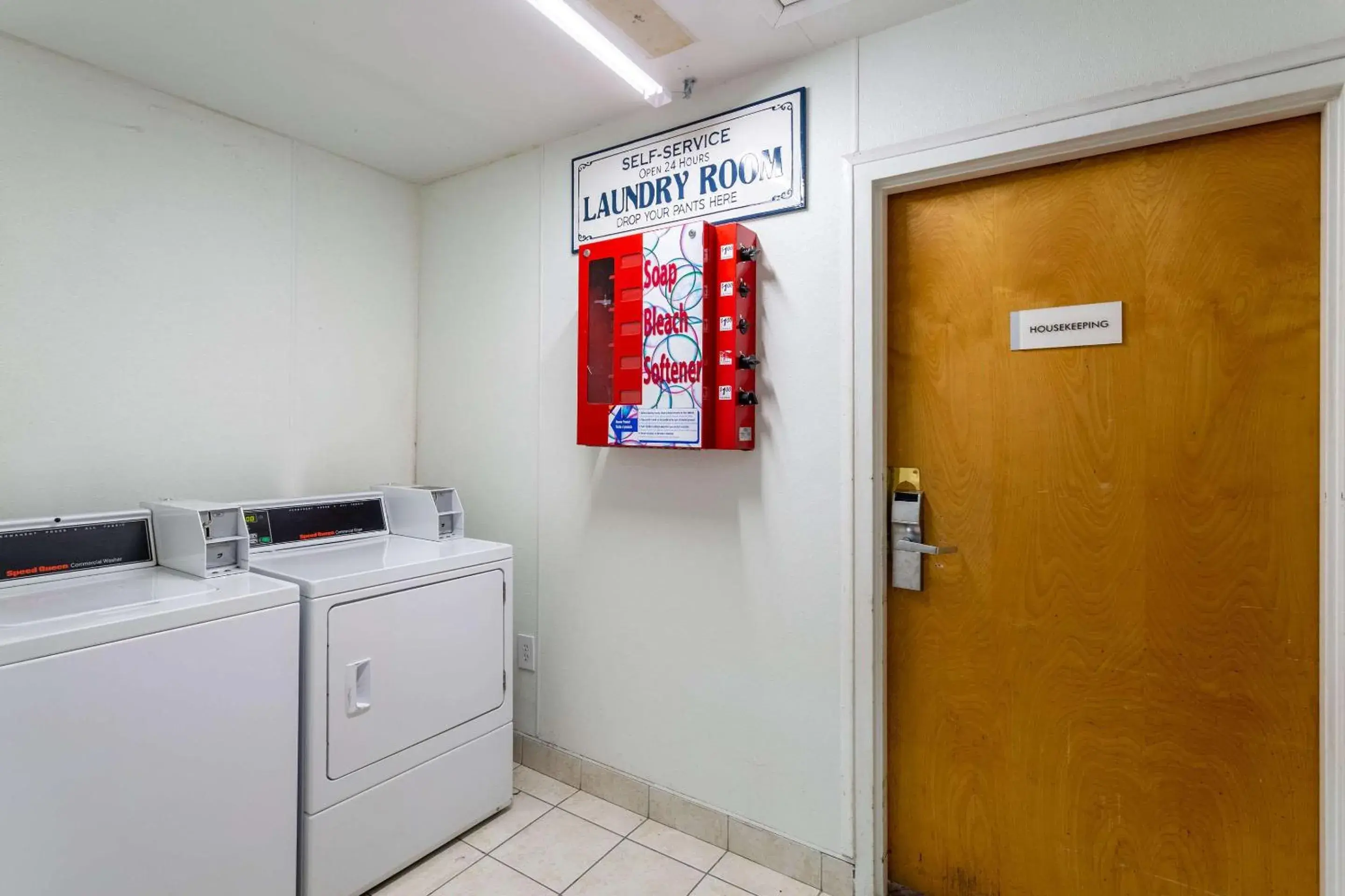 On site, Coffee/Tea Facilities in Econo Lodge Gallup