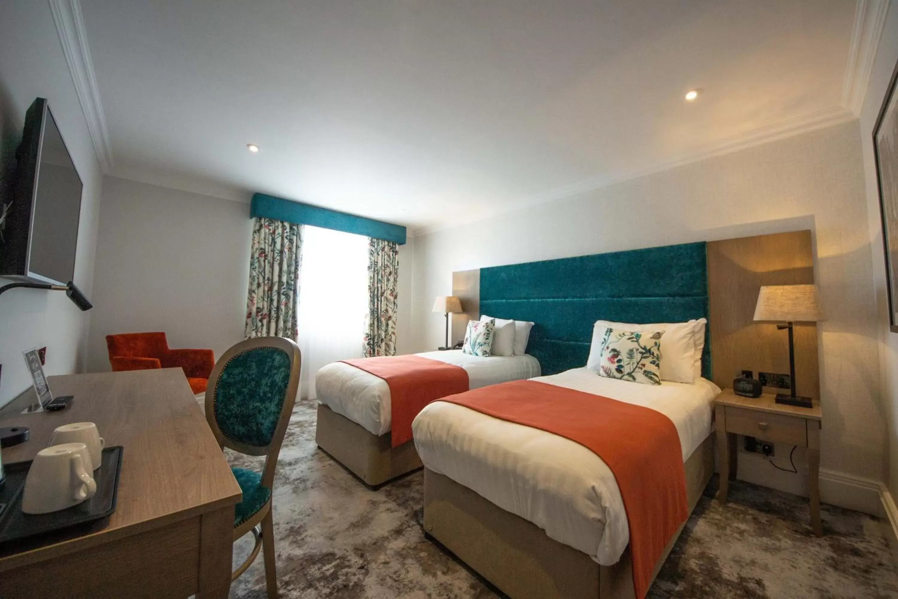 Bedroom, Bed in Best Western Abbots Barton Hotel