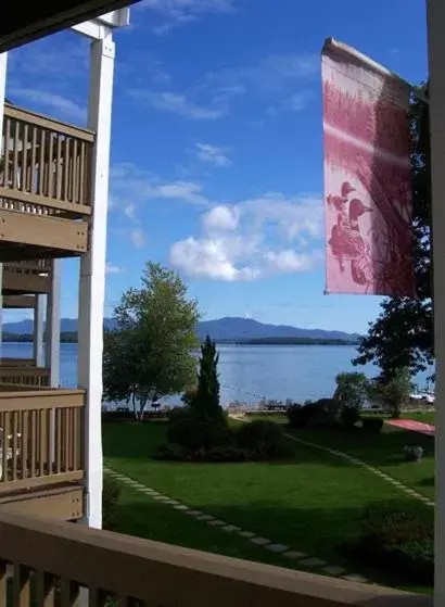 Lake view in Misty Harbor Resort