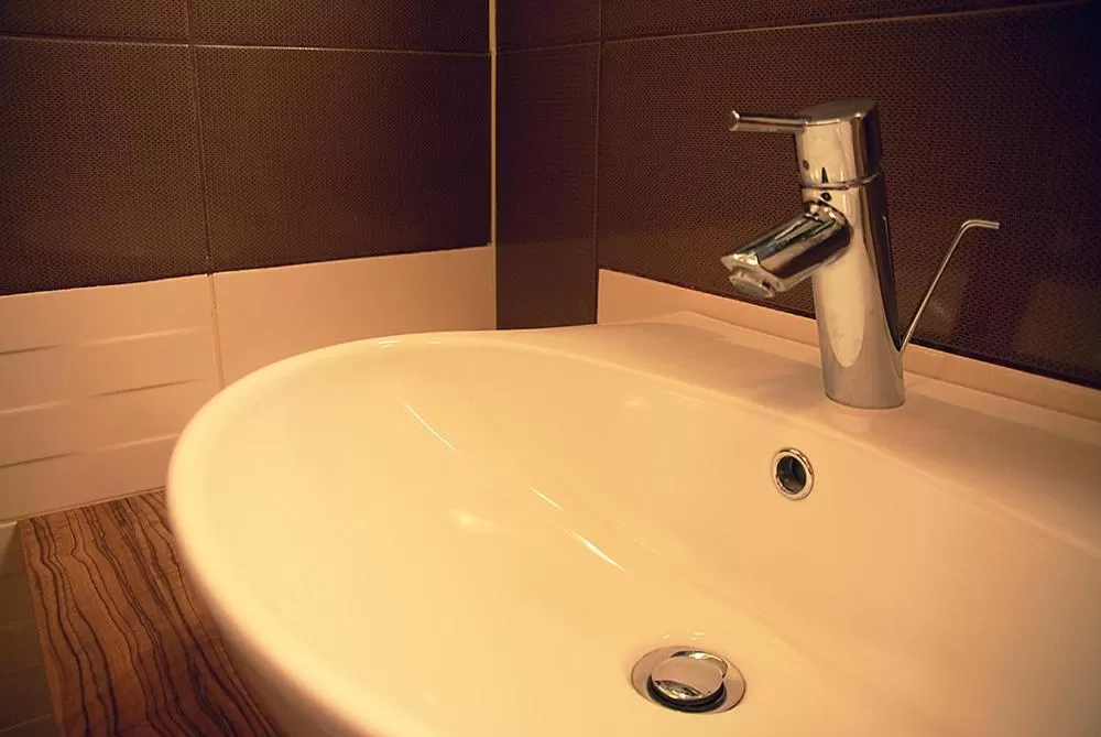 Bathroom in Hotel Opara