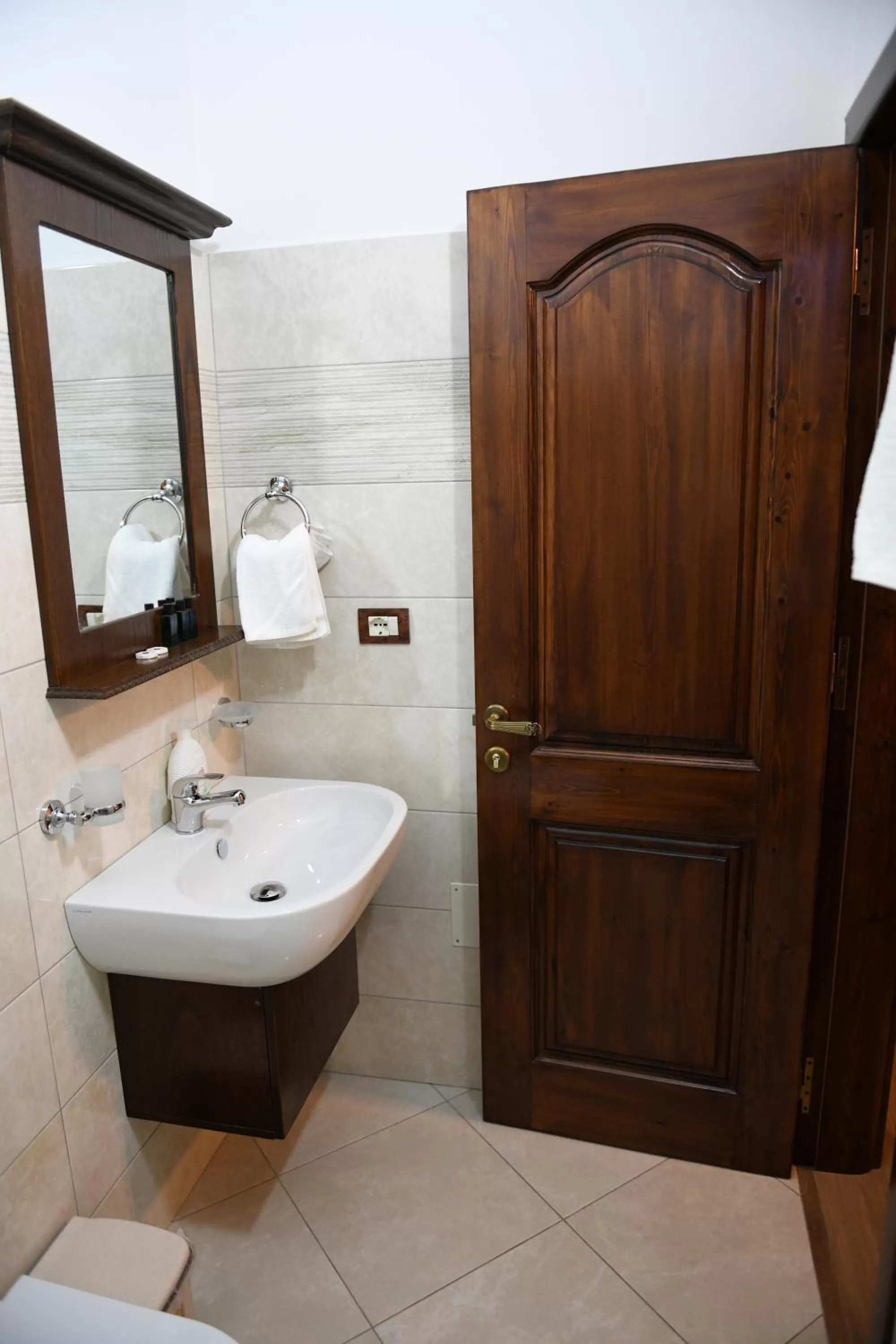 Bathroom in Hotel Kaceli