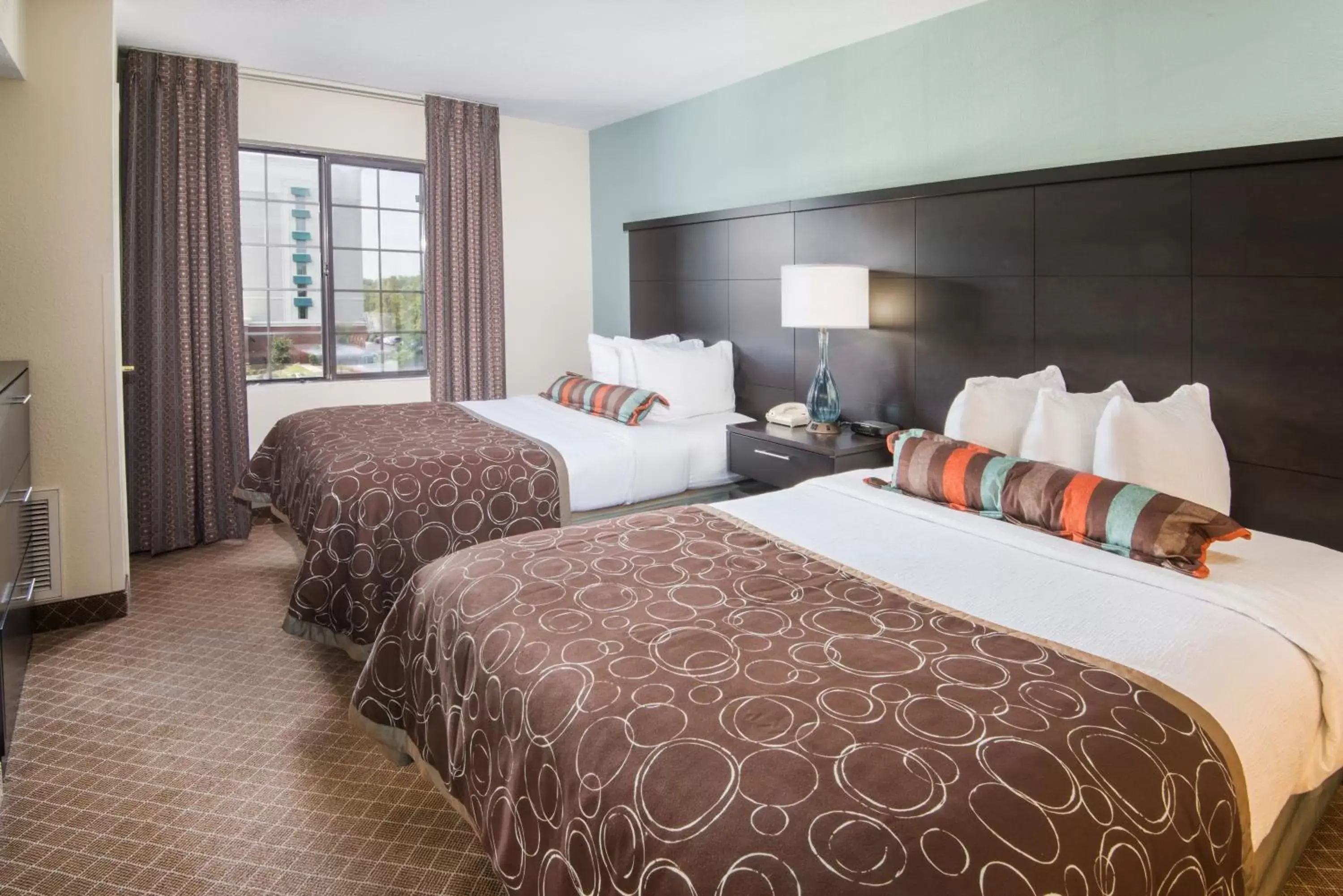 Photo of the whole room, Bed in Staybridge Suites Columbus-Airport, an IHG Hotel