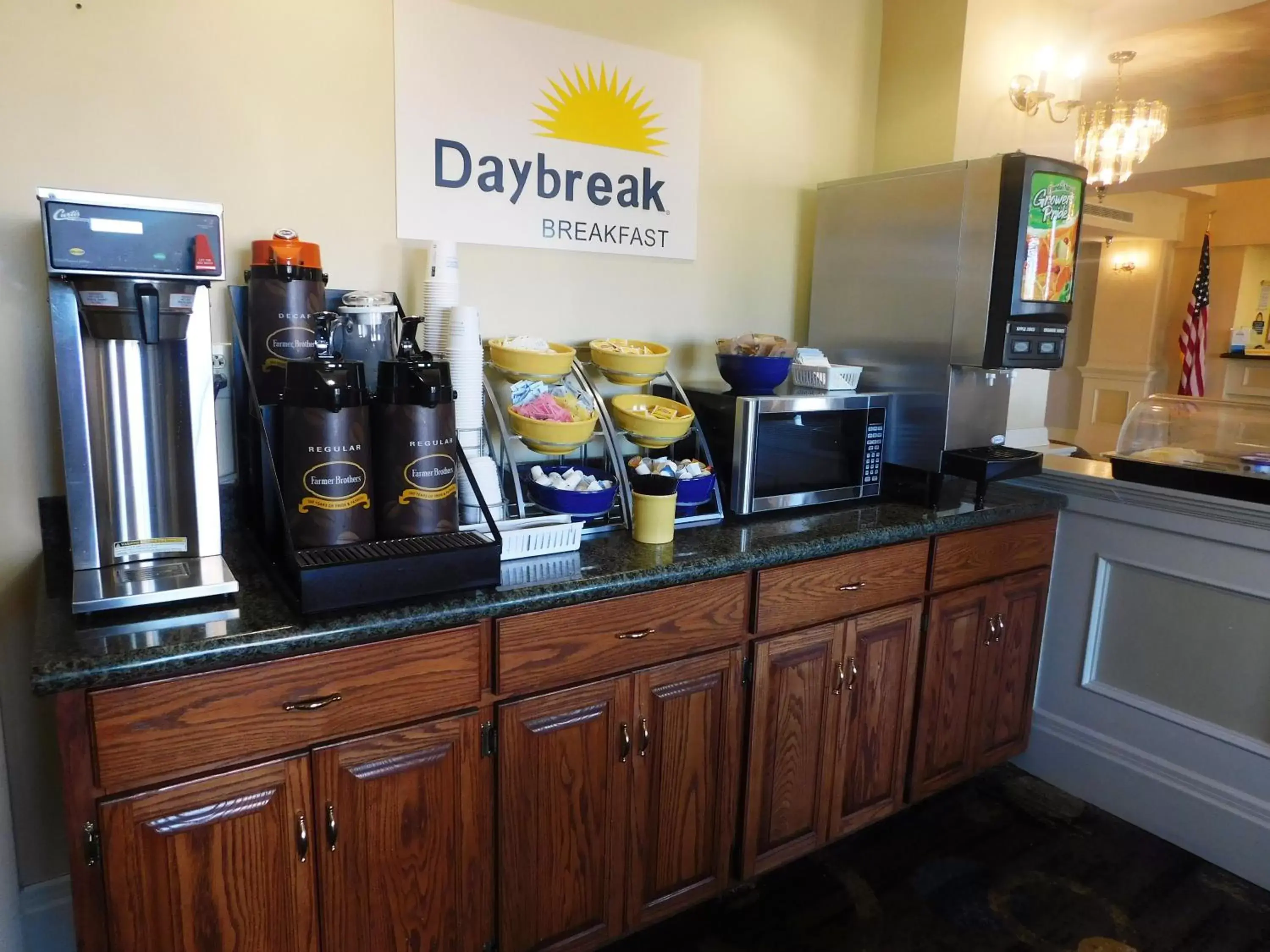 Non alcoholic drinks in Days Inn & Suites by Wyndham Pocahontas