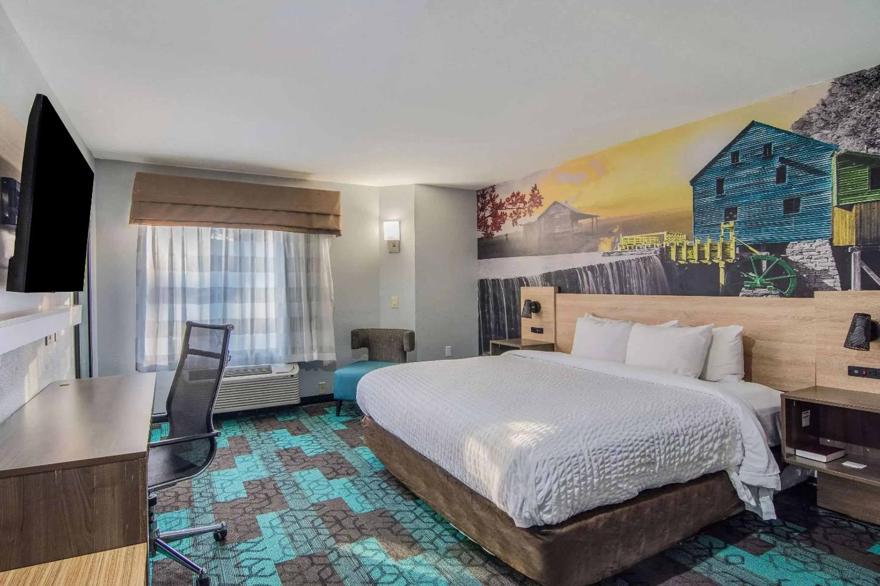 Photo of the whole room, Bed in Clarion Pointe Wake Forest - Raleigh North Photo of the whole room, Bed in Clarion Pointe Wake Forest - Raleigh North