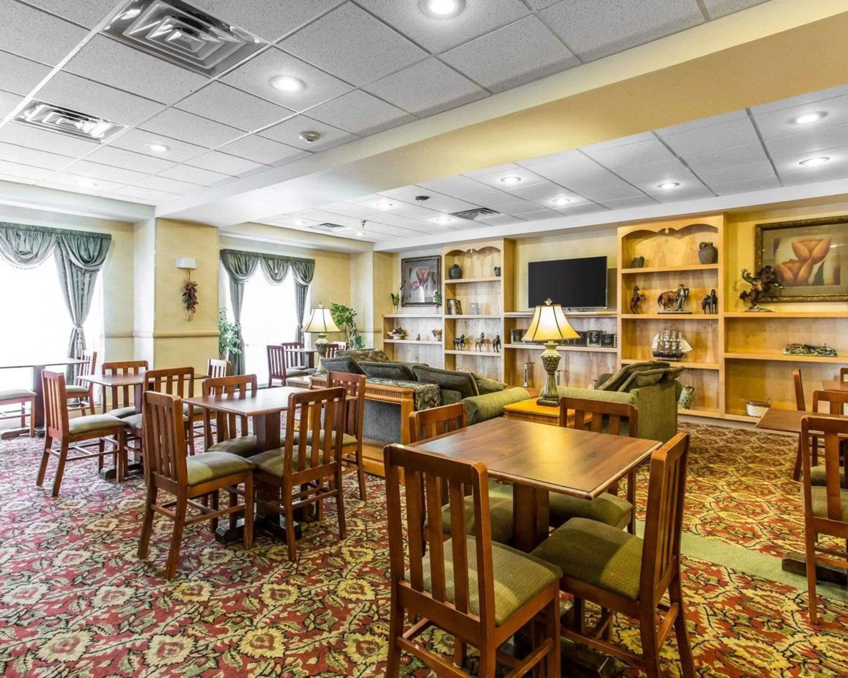 Restaurant/Places to Eat in Comfort Inn & Suites Rawlins