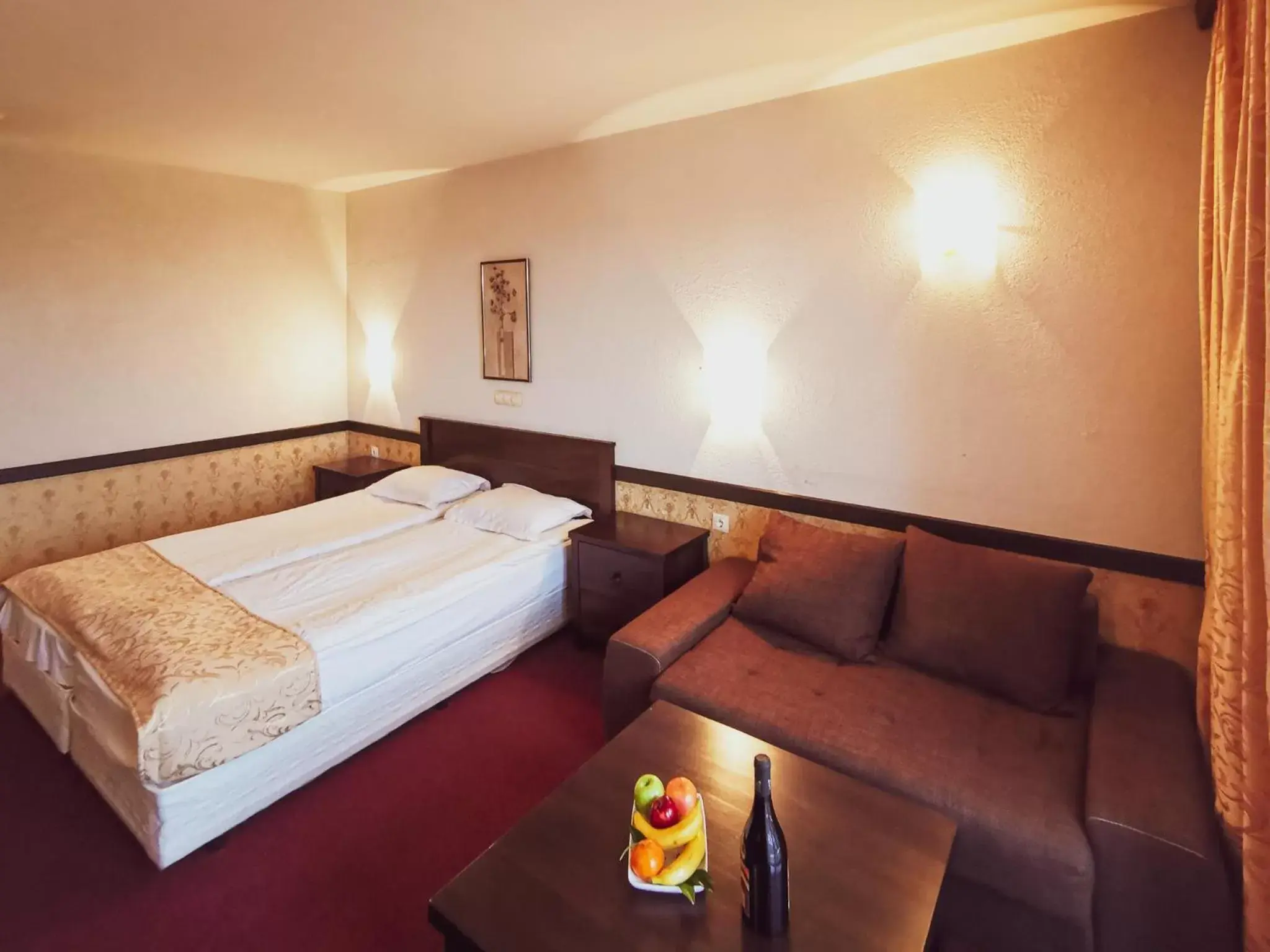 Photo of the whole room, Bed in Trinity Residence Bansko