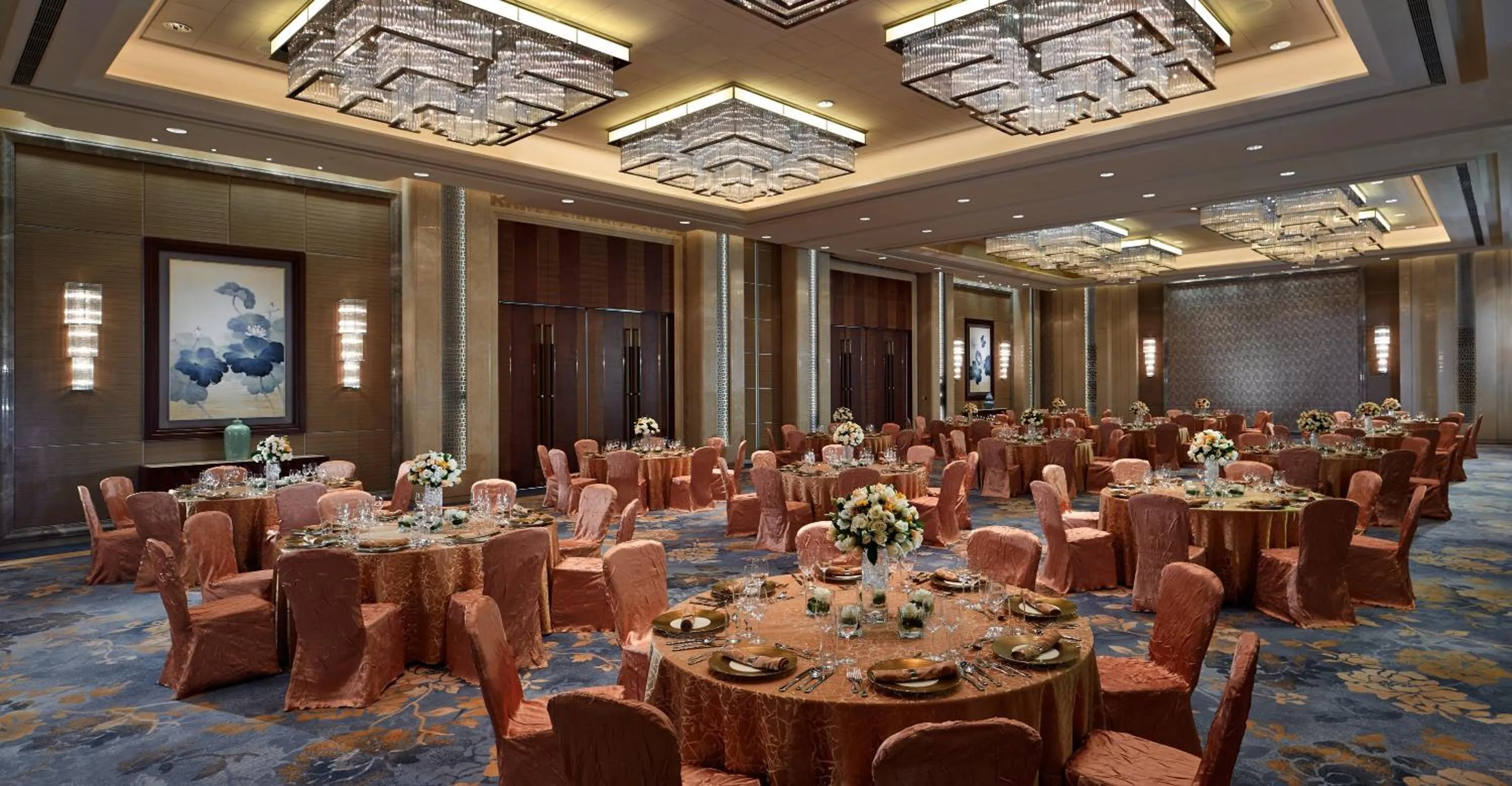 Banquet/Function facilities in Shangri-La Nanchang丨All room offer river views Just one stop from the Pavilion of Prince Teng