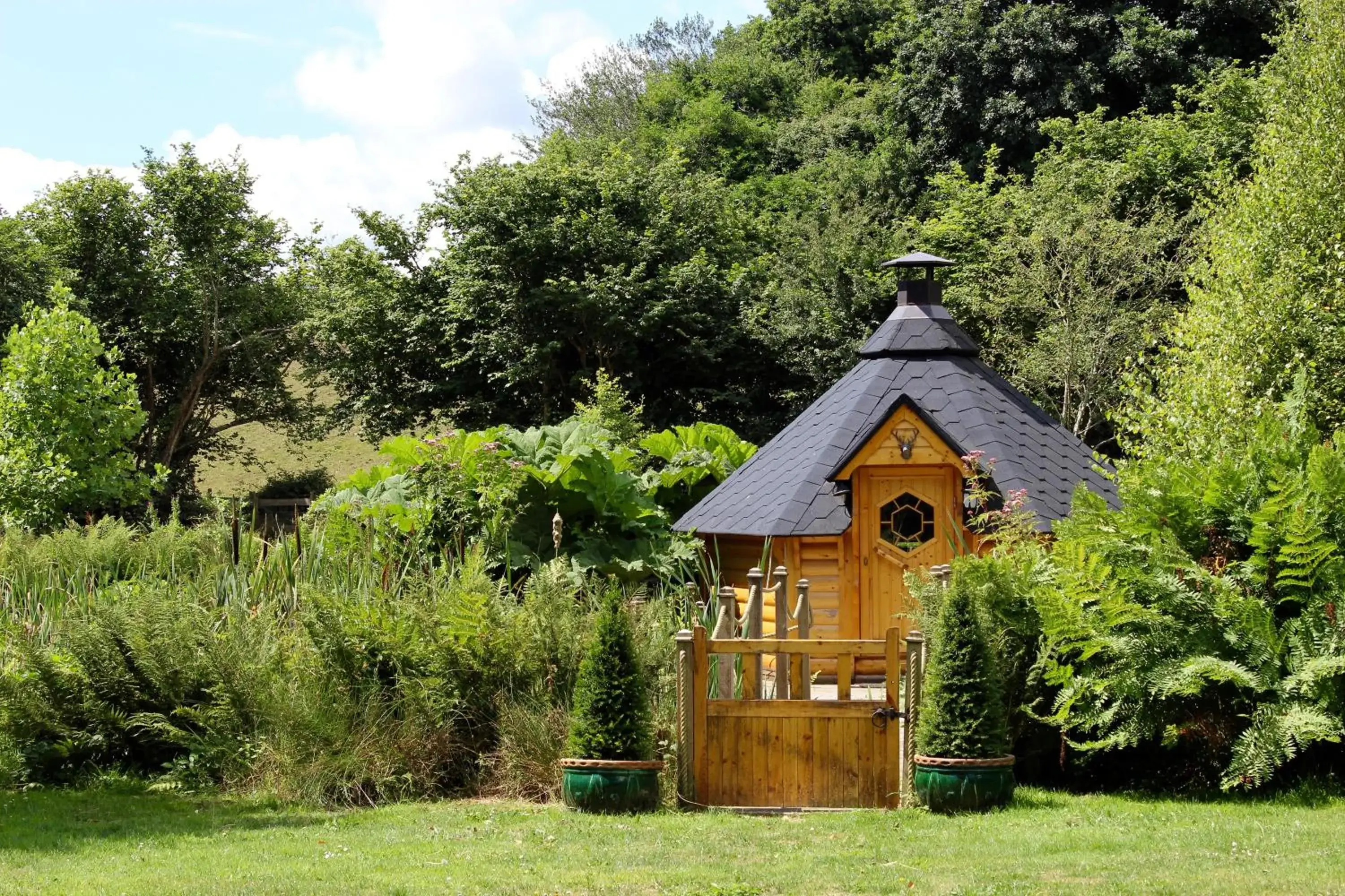 Garden, Property Building in Chycara