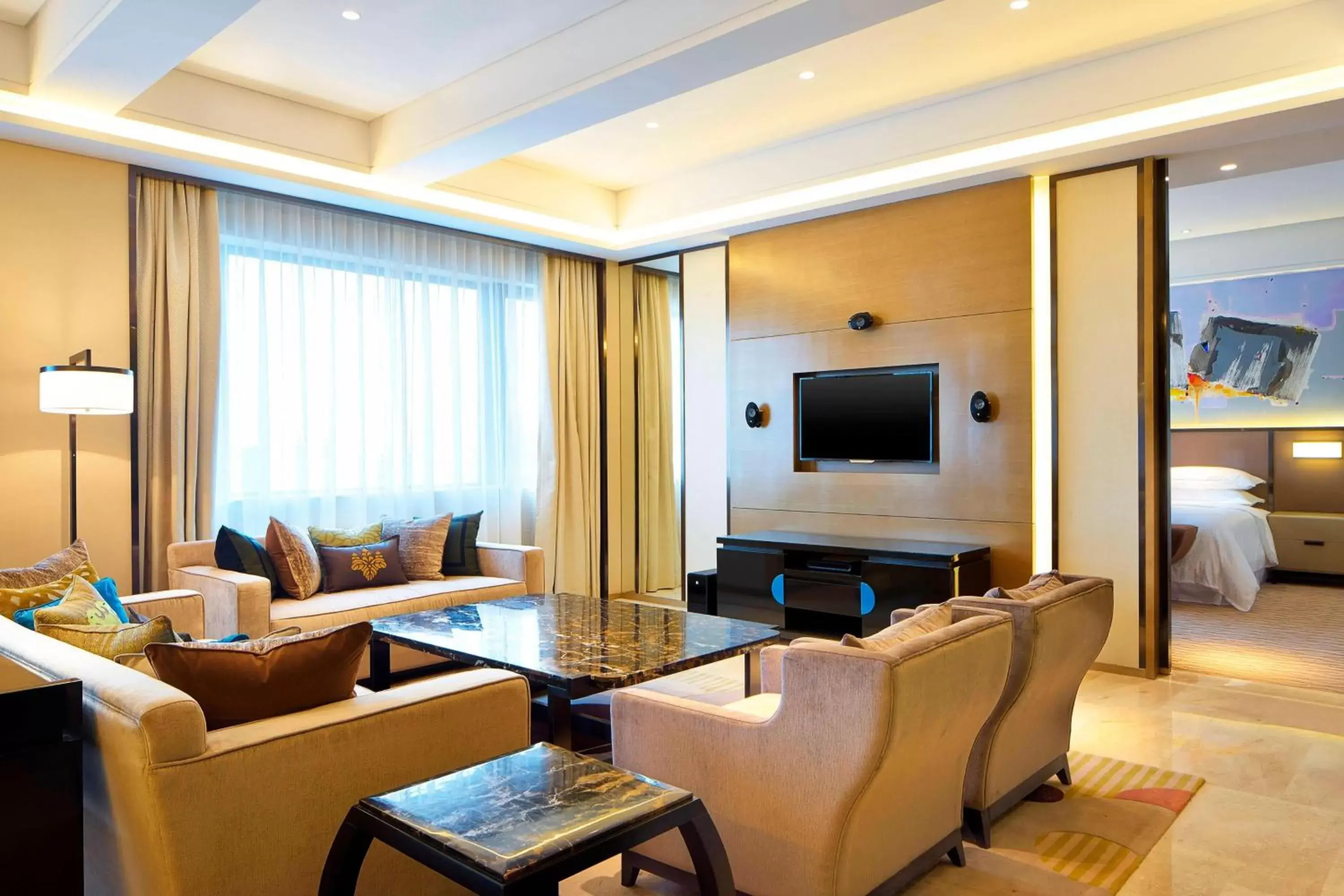 Photo of the whole room, Seating Area in Four Points By Sheraton Guilin Lingui
