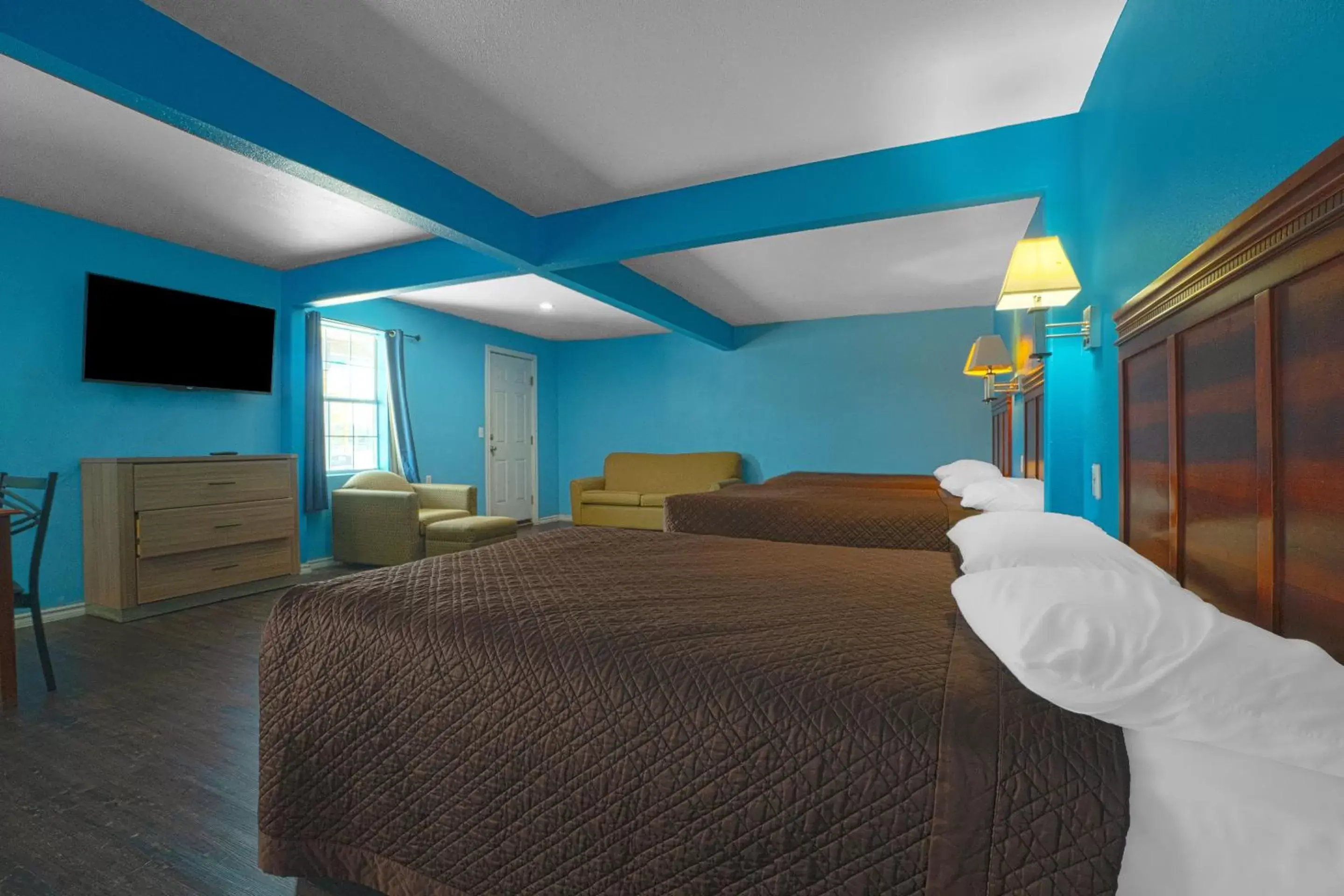 Bedroom, Bed in Plaza Motel Corpus Christi by OYO