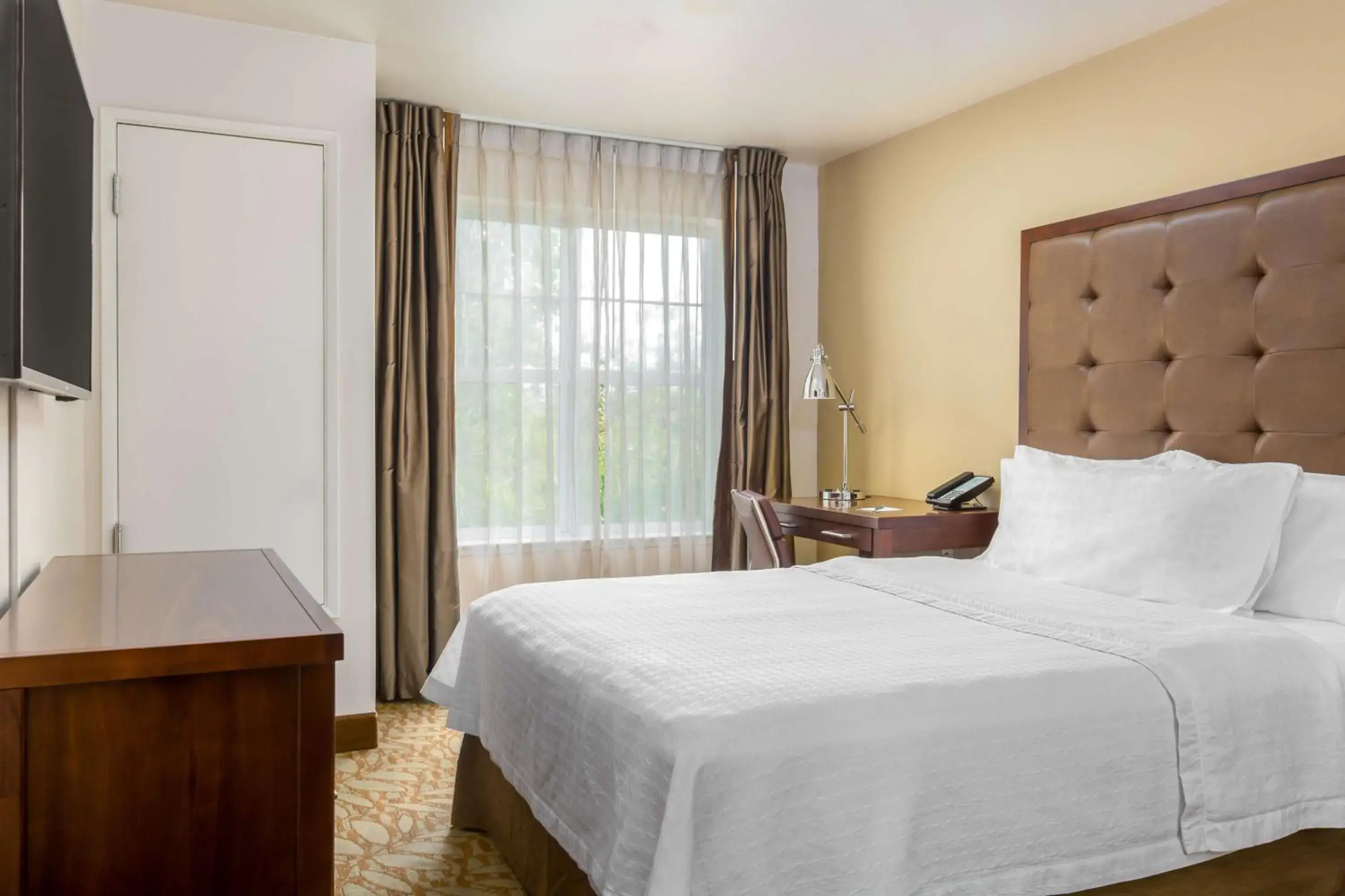 Bedroom, Bed in Homewood Suites by Hilton Newark Fremont