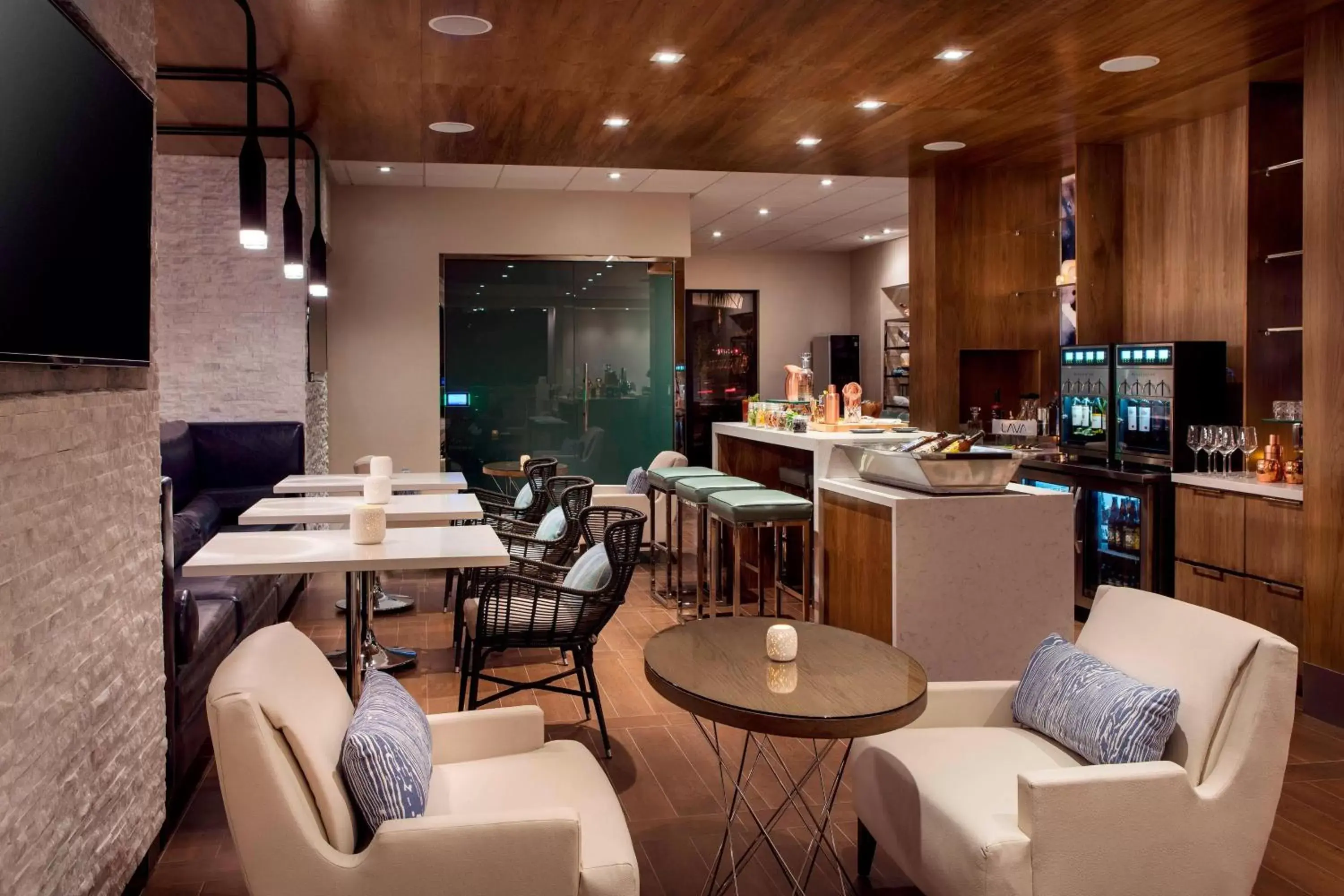 Lounge or bar, Restaurant/Places to Eat in Irvine Marriott