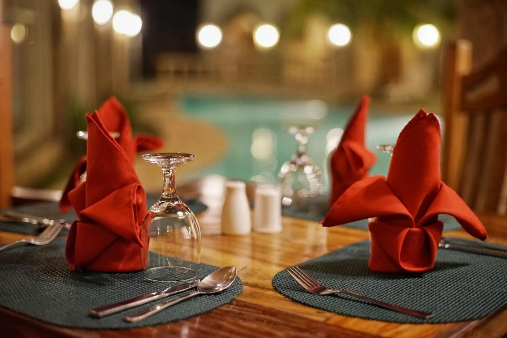 Food and drinks in Corto del Mar Hotel