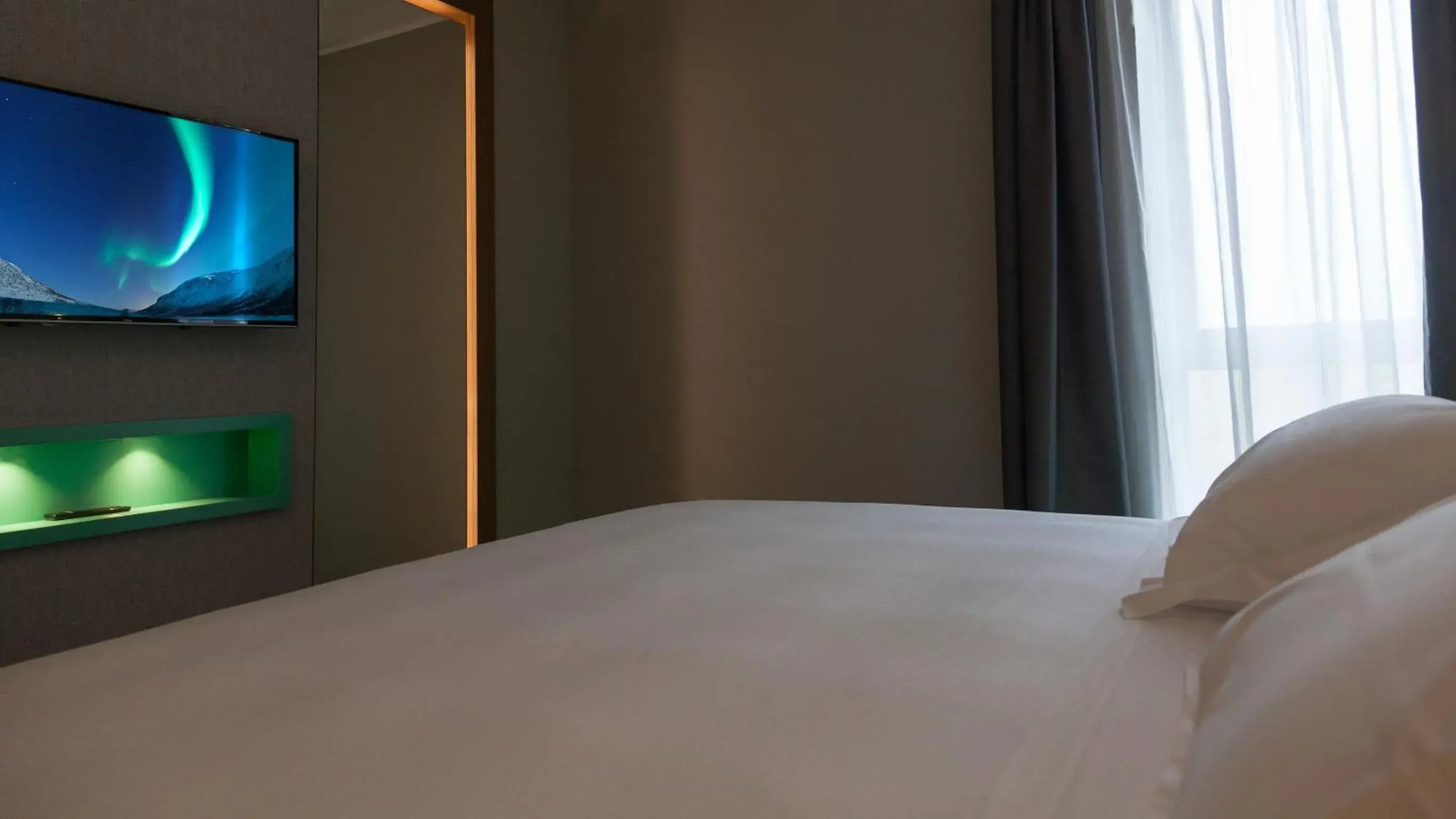 TV and multimedia, Bed in G Hotel Pescara