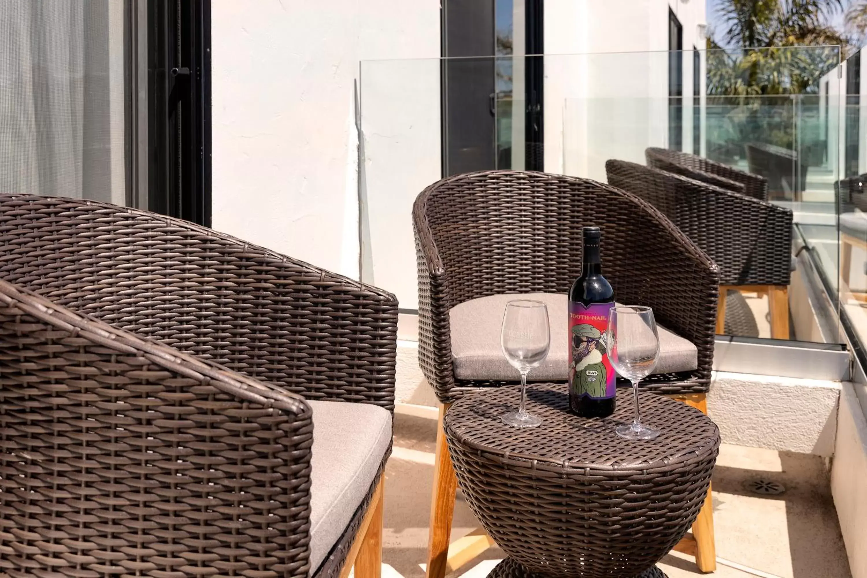 Balcony/Terrace, Seating Area in Sandcastle Hotel on the Beach