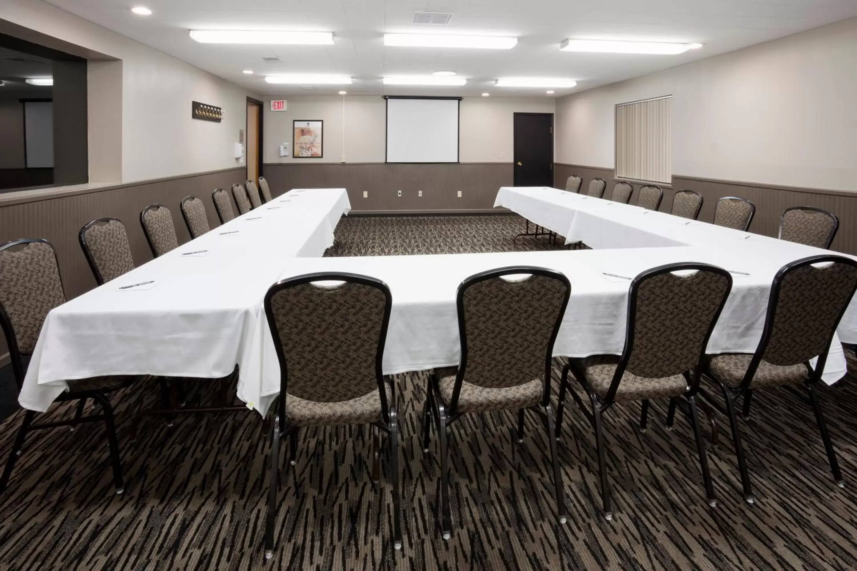 Business facilities in Carrollton Hotel