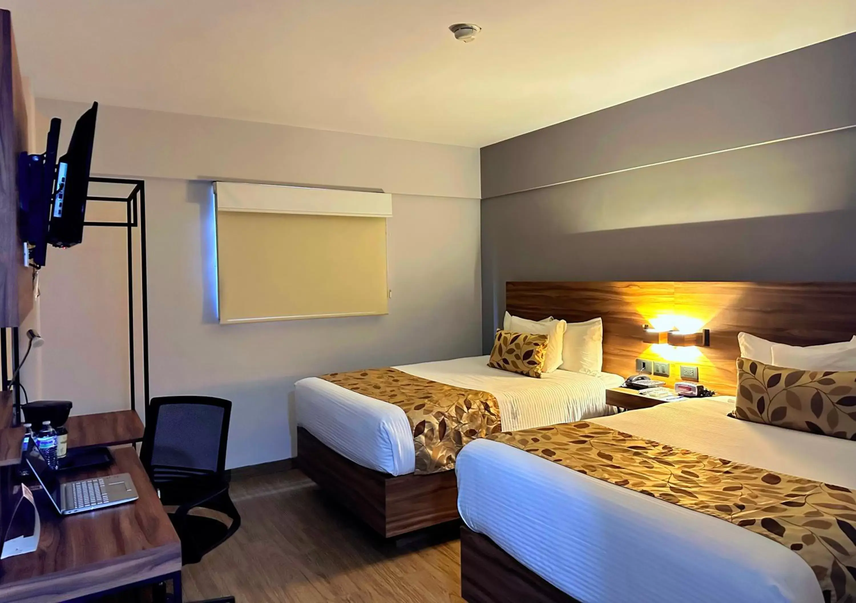 Bedroom, Bed in Sleep Inn Mazatlan