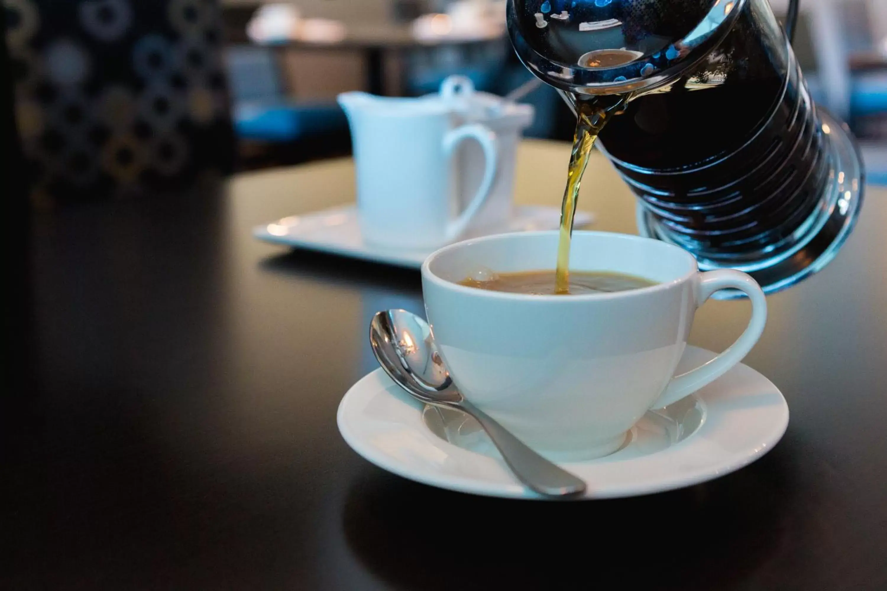 Coffee/tea facilities, Drinks in The Grand Winnipeg Airport Hotel by Lakeview