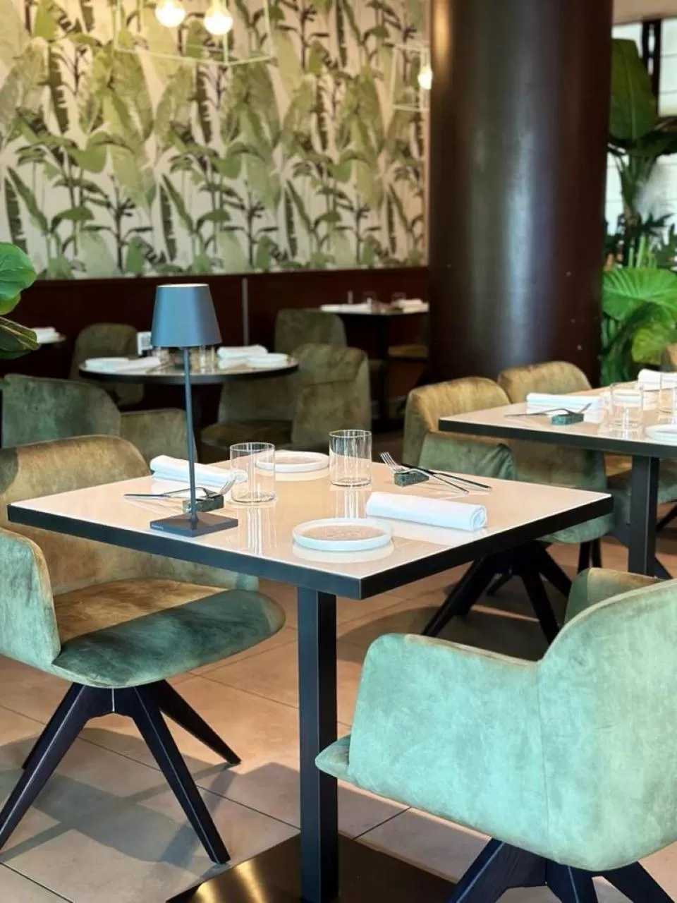 Restaurant/places to eat in Ramada Plaza by Wyndham Milano