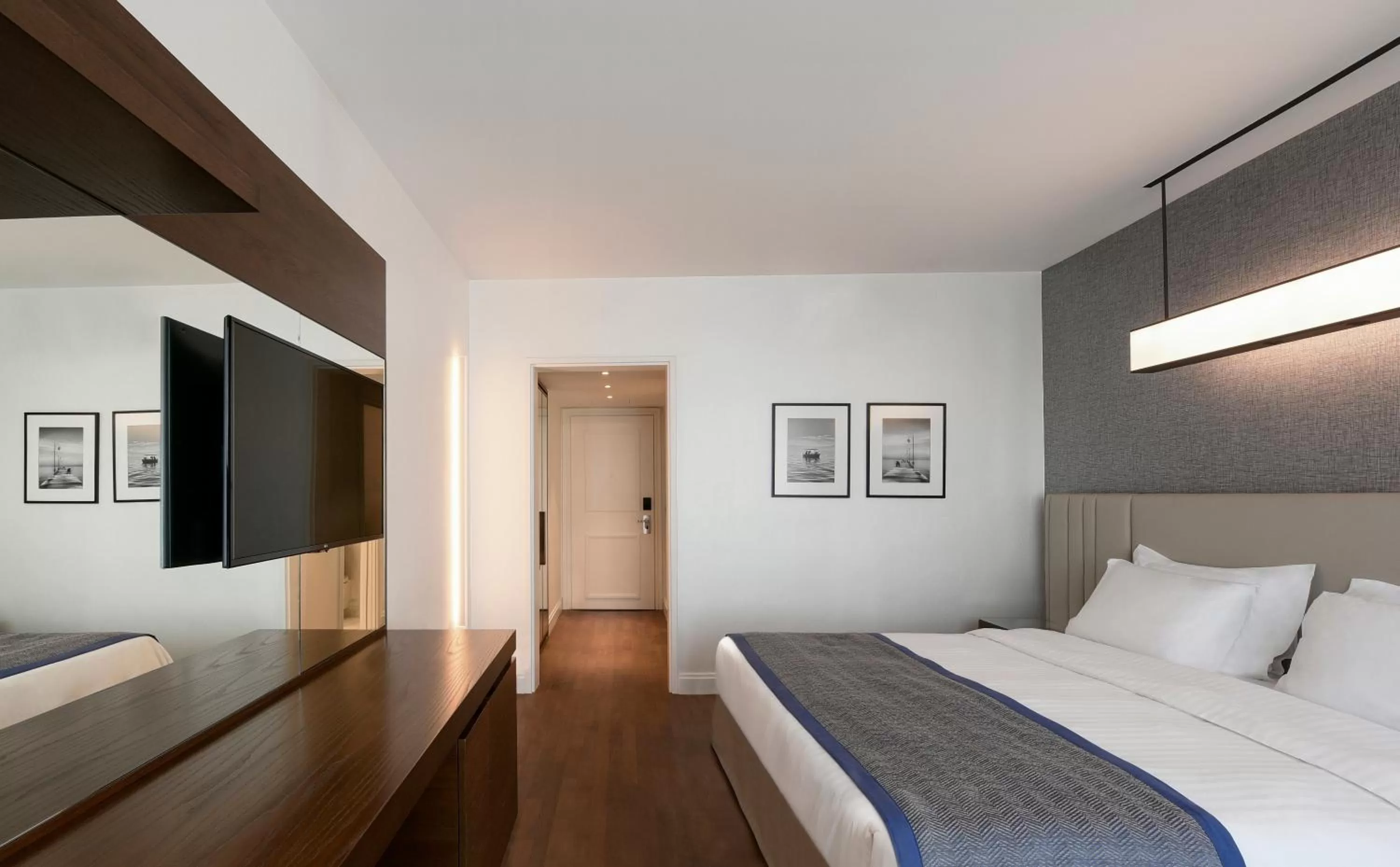 Bedroom, Bed in Makedonia Palace