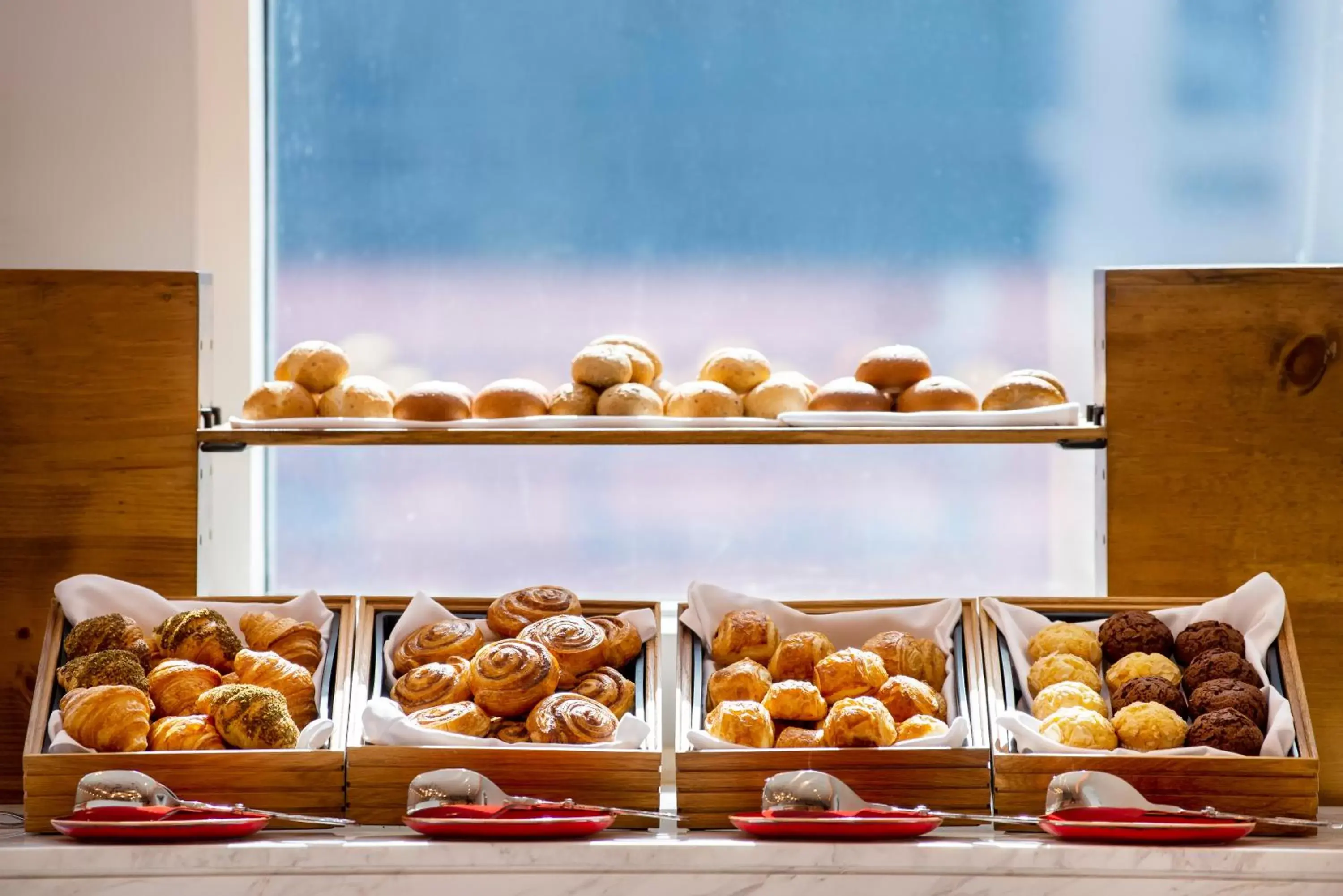 Food and drinks in Centara West Bay Hotel & Residences Doha Food and drinks in Centara West Bay Hotel & Residences Doha