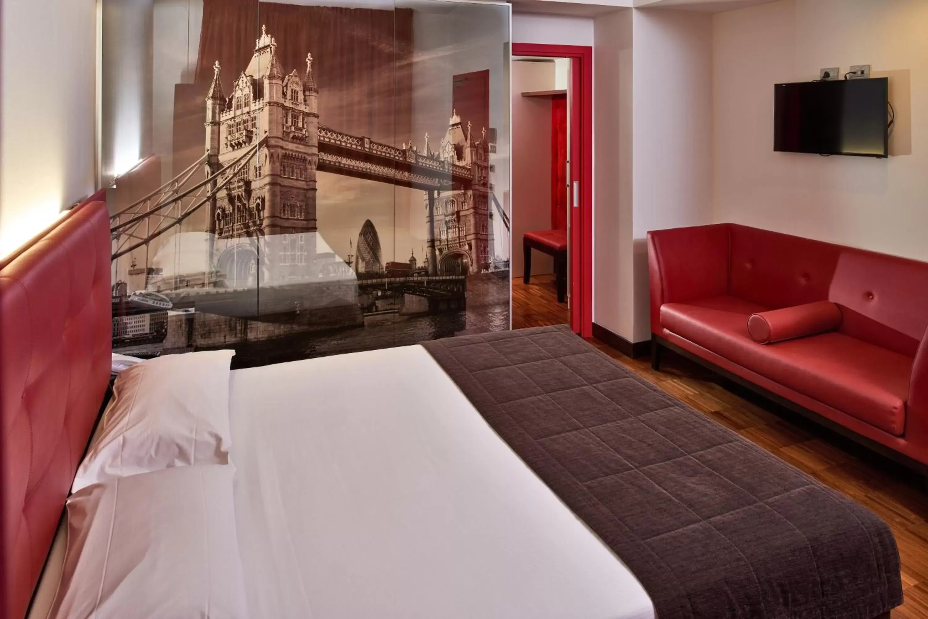 Bedroom in Hotel Cruise
