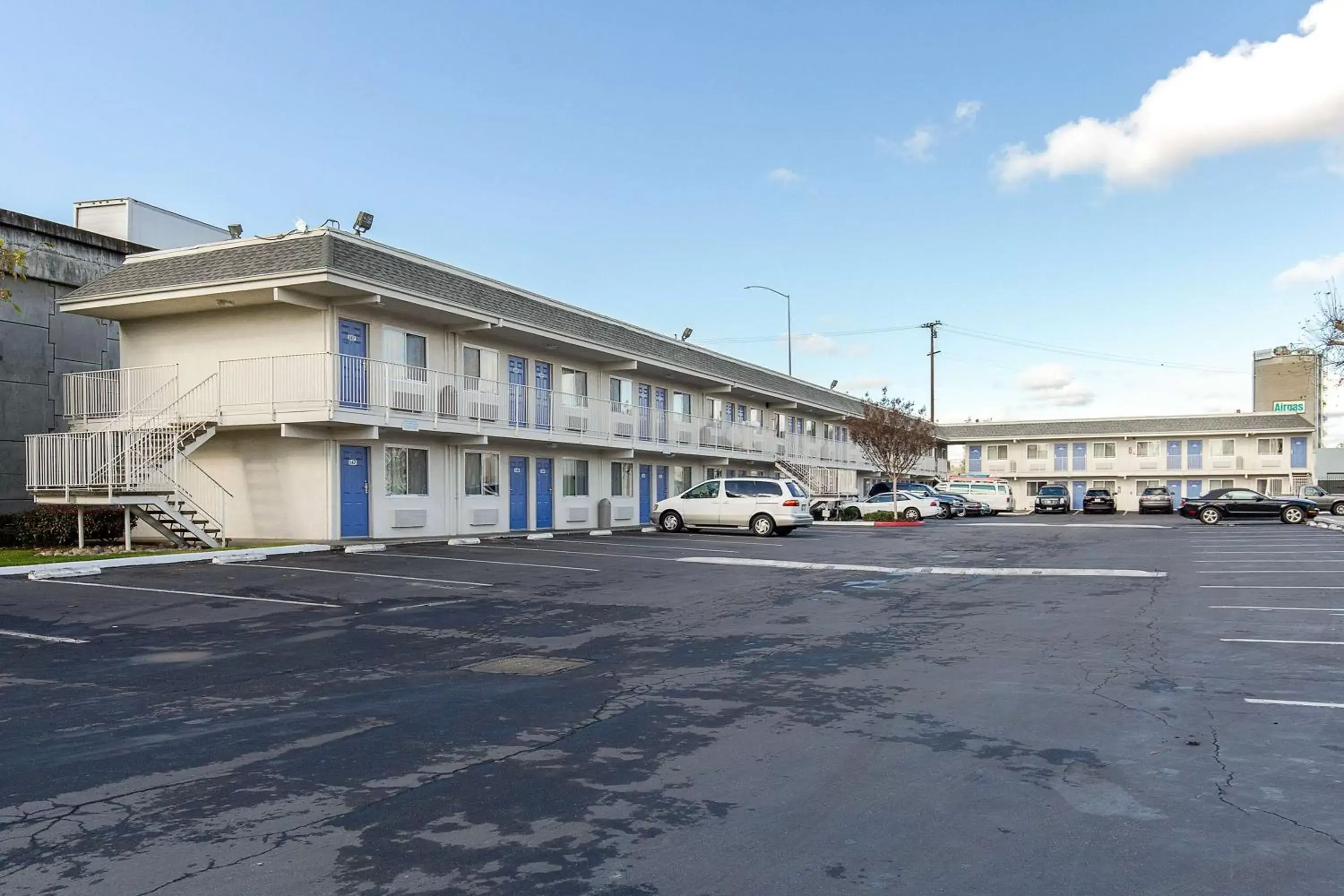 Property Building in Motel 6 Hayward, CA- East Bay