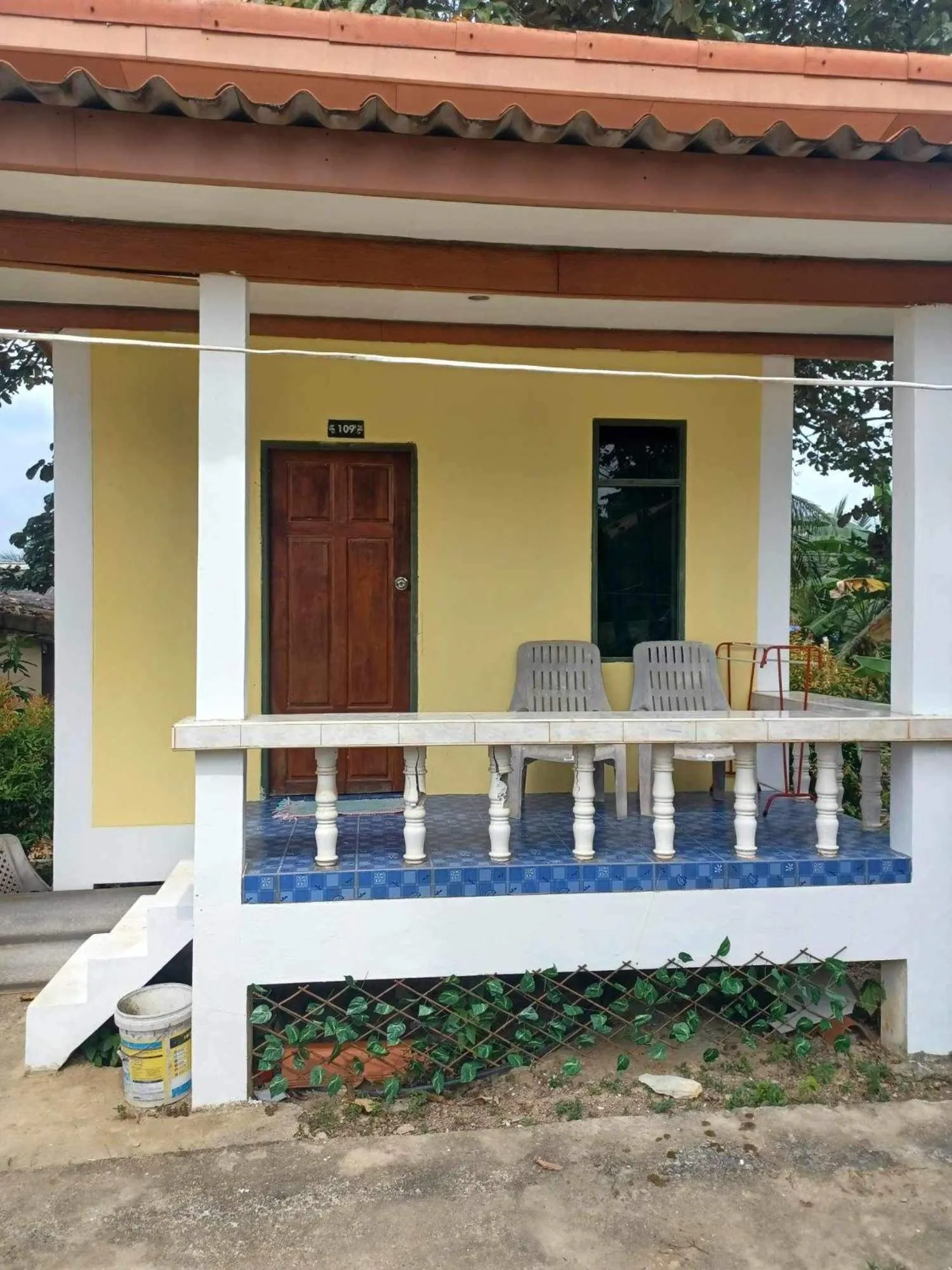 Lanta Paradise Beach Resort