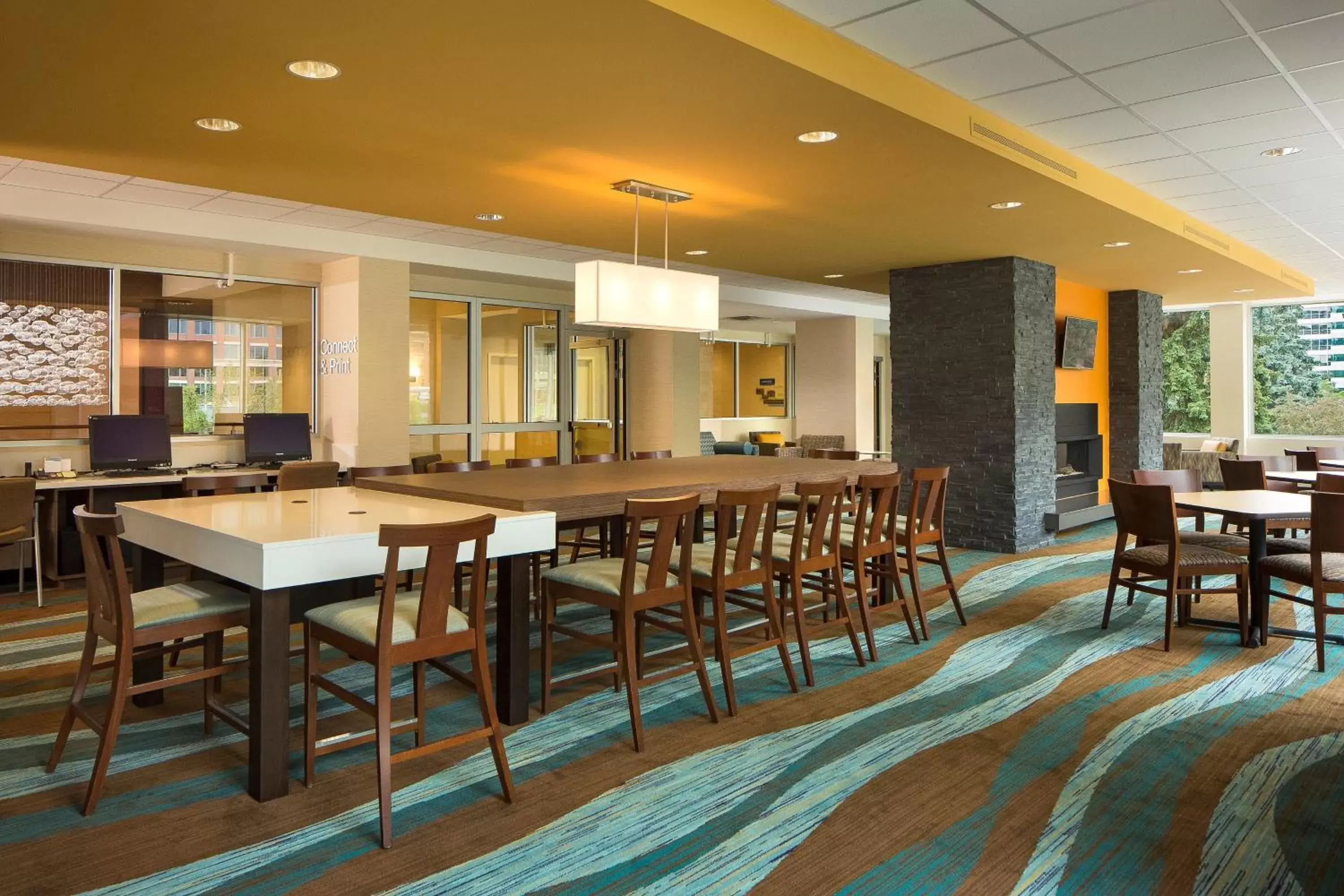 Breakfast, Restaurant/Places to Eat in Fairfield Inn & Suites by Marriott Calgary Downtown