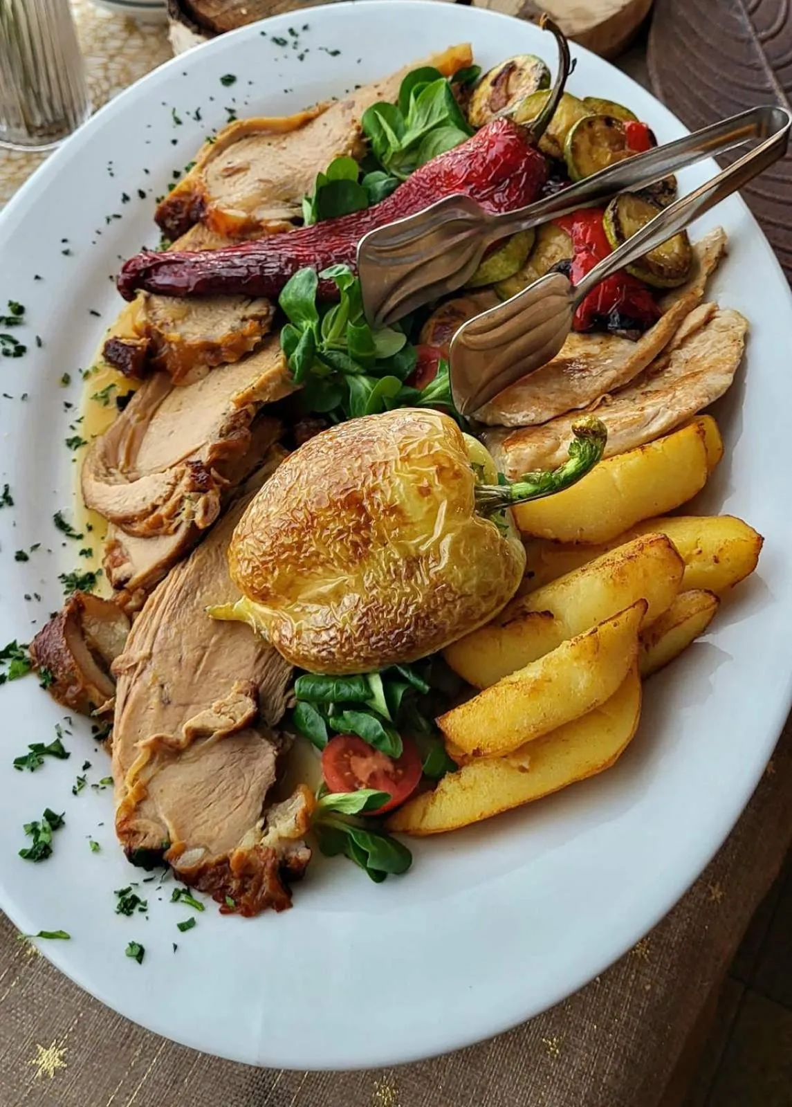 Restaurant/places to eat in Pino Nature Hotel, BW Premier Collection