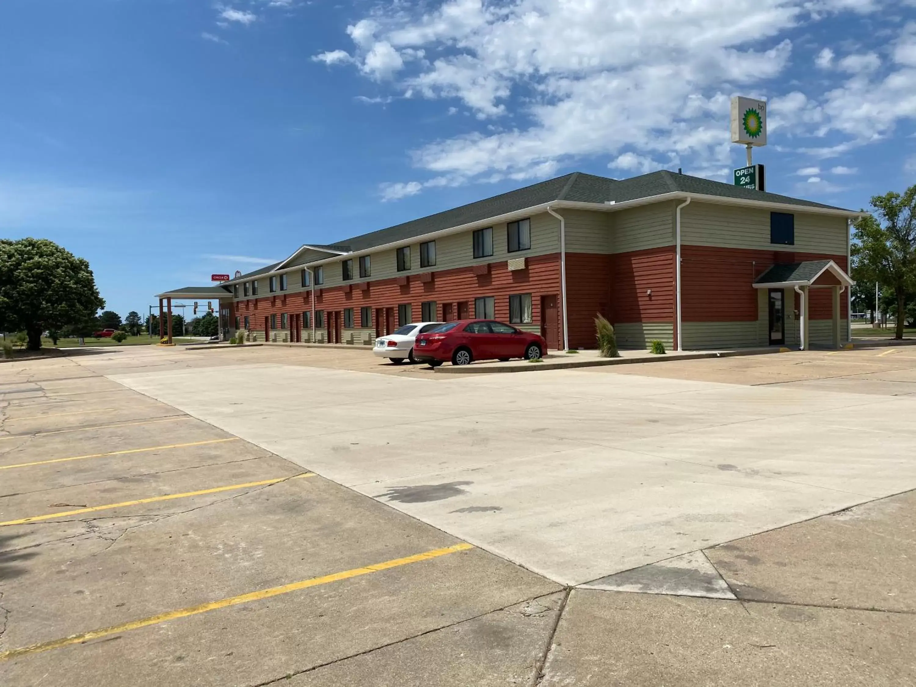 Property Building in Days Inn by Wyndham Morton