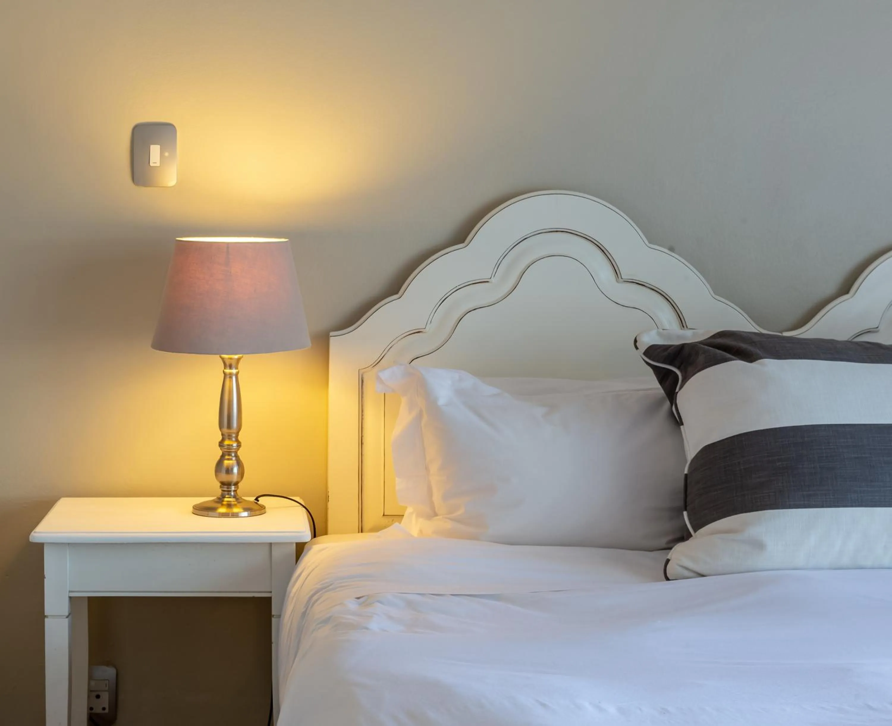 Bed in Whale Rock Luxury Lodge