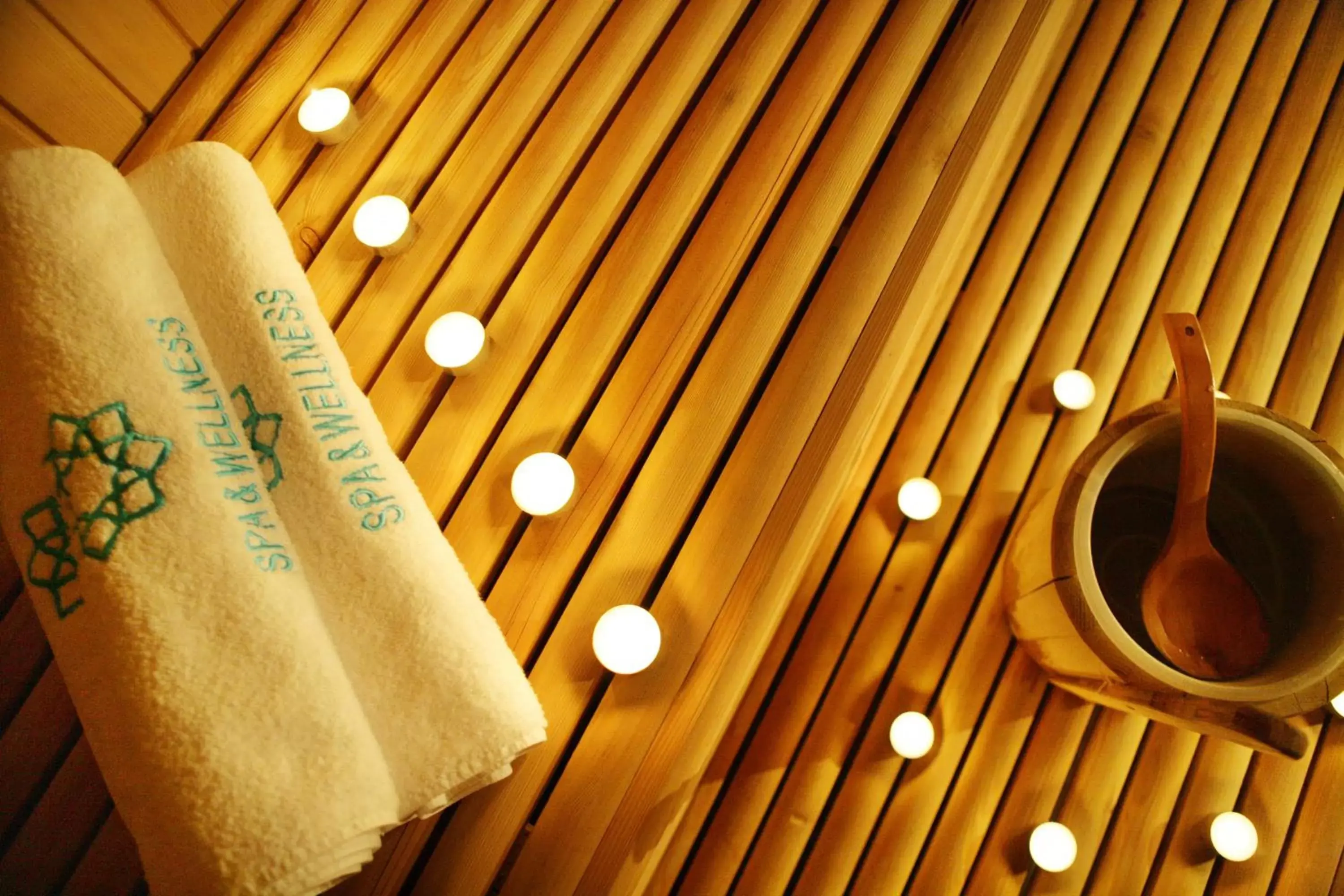 Massage in Mukarnas Spa & Resort Hotel