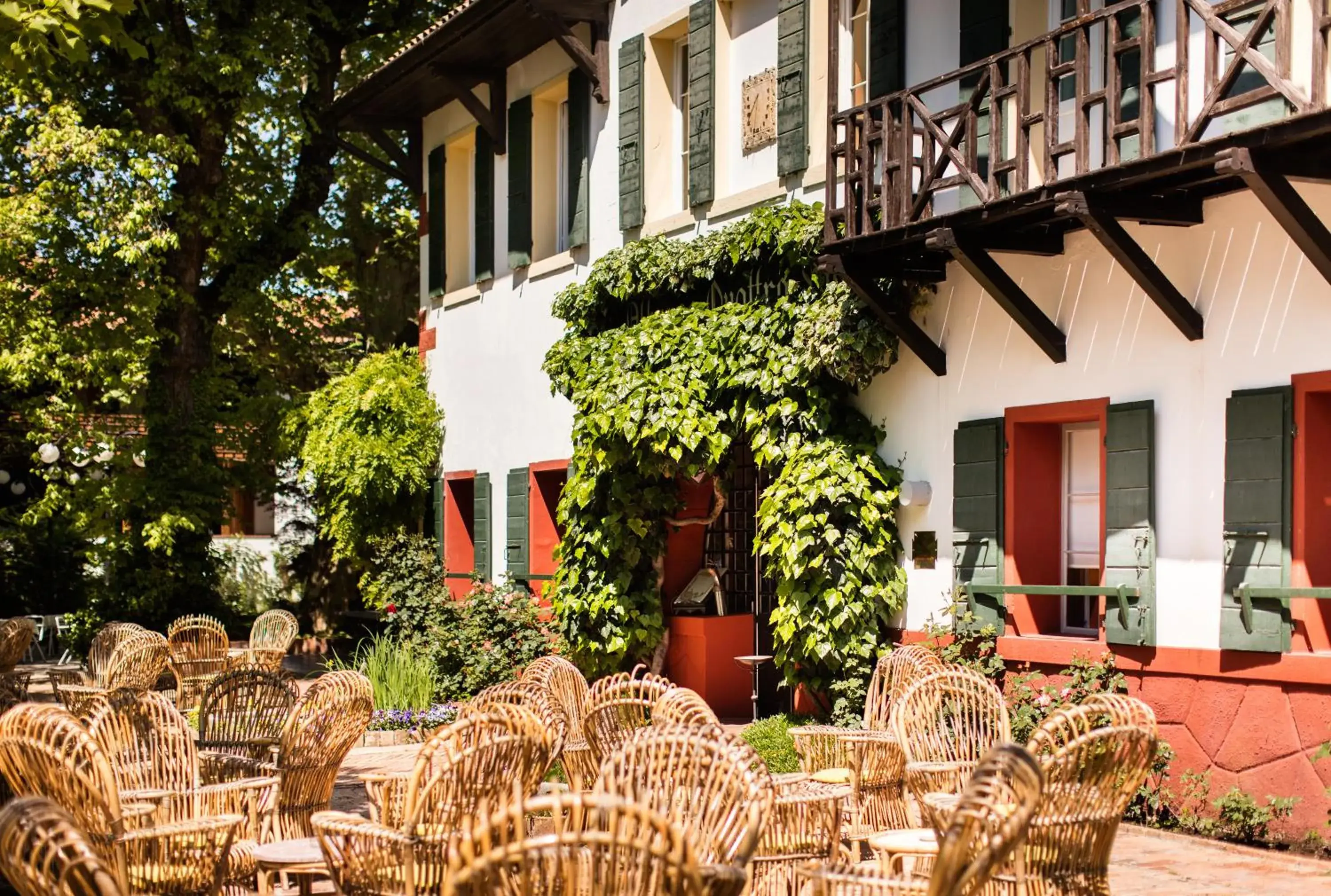 Balcony/Terrace, Property Building in Residenza d'Epoca Albergo Quattro Fontane