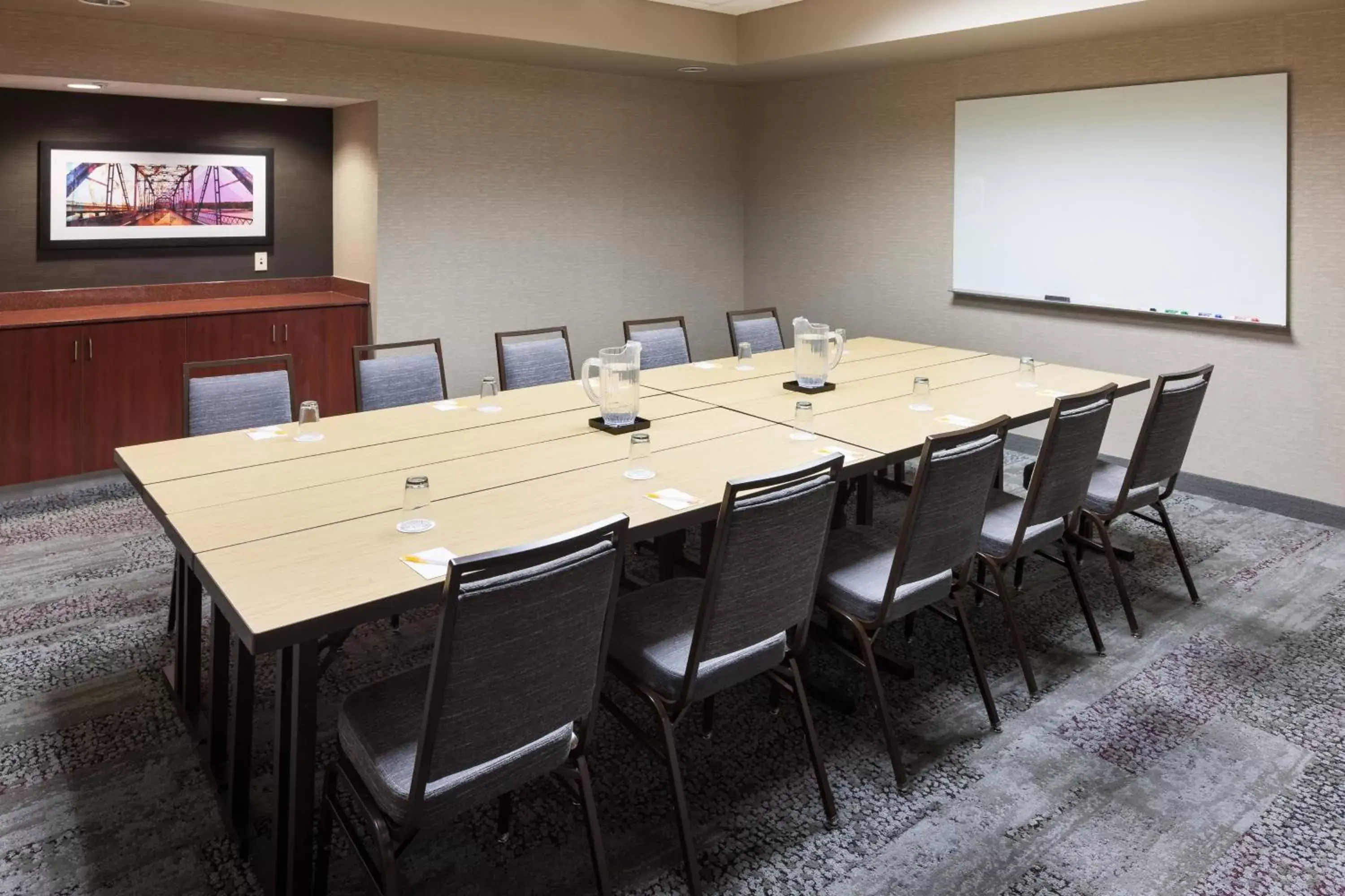 Meeting/conference room in Courtyard by Marriott Birmingham Trussville