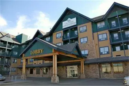 Facade/entrance, Property Building in Clearwater Suite Hotel