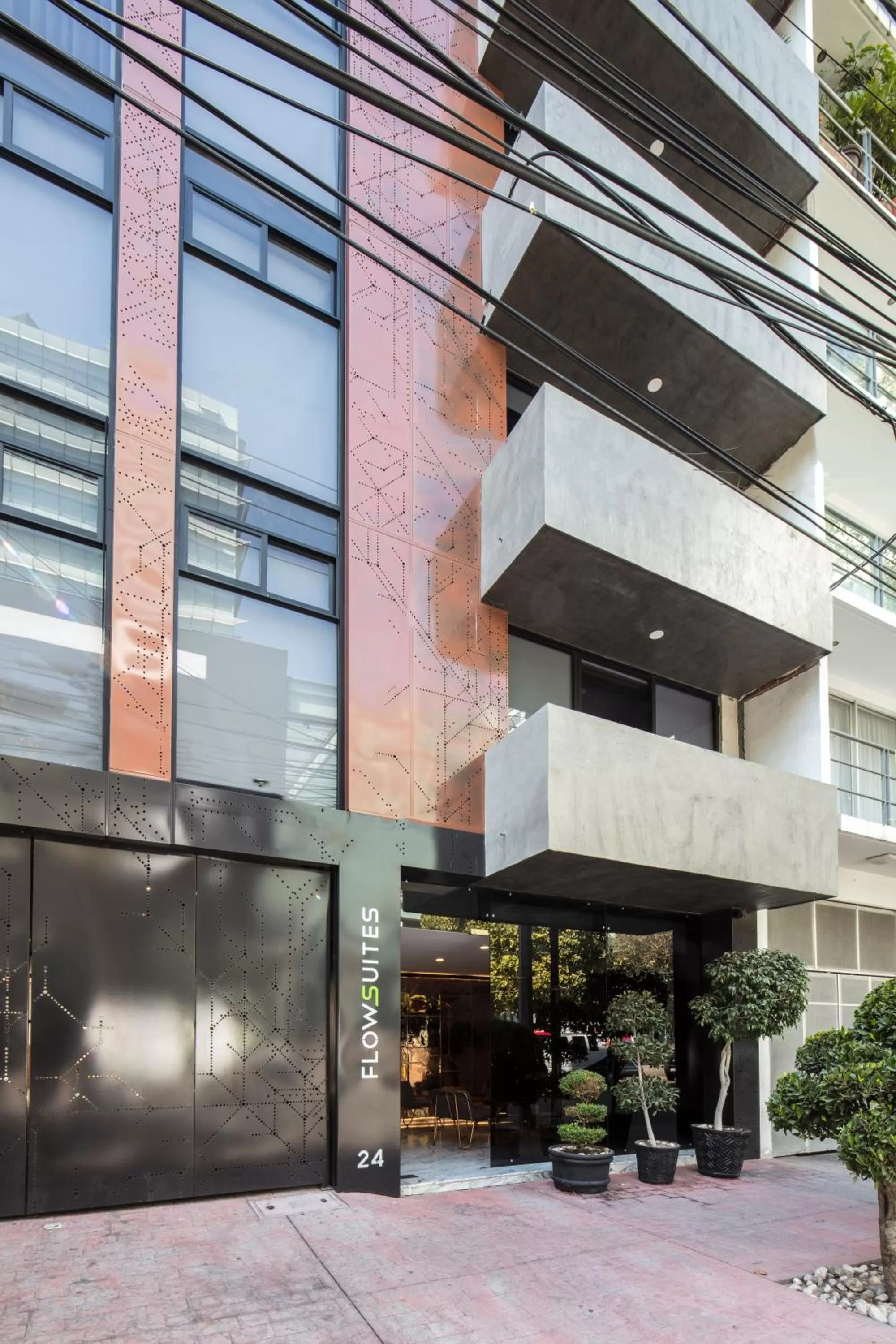 Property building in FlowSuites WTC