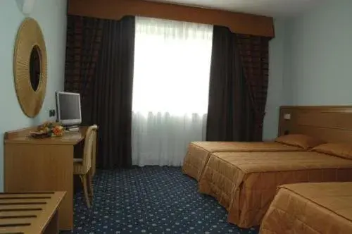 Photo of the whole room, Bed in Hotel Panorama