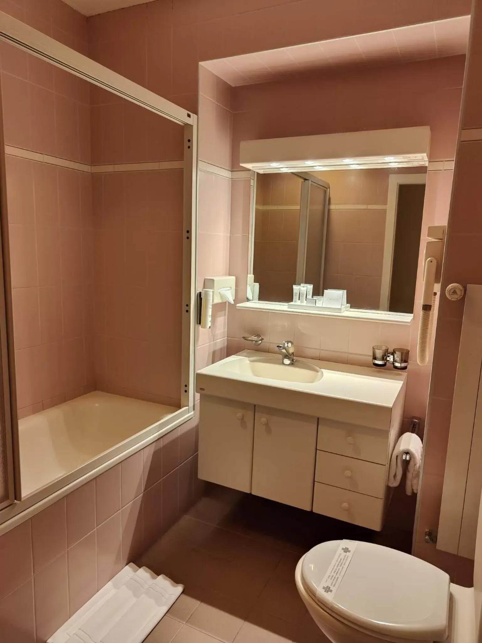 Twin Room in Elite Twin Room in Elite