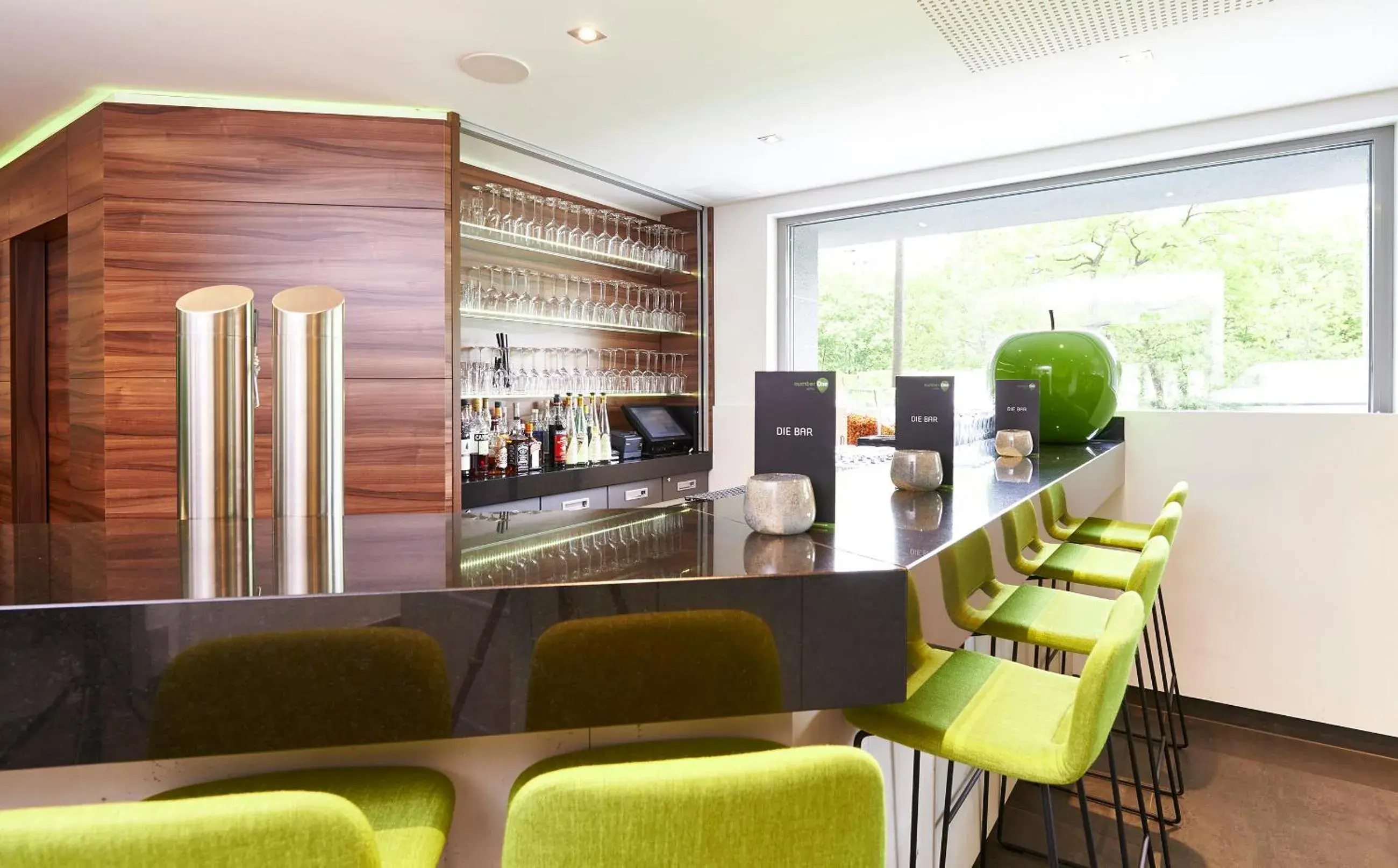 Lounge or bar, Lounge/Bar in numberOne Hotel