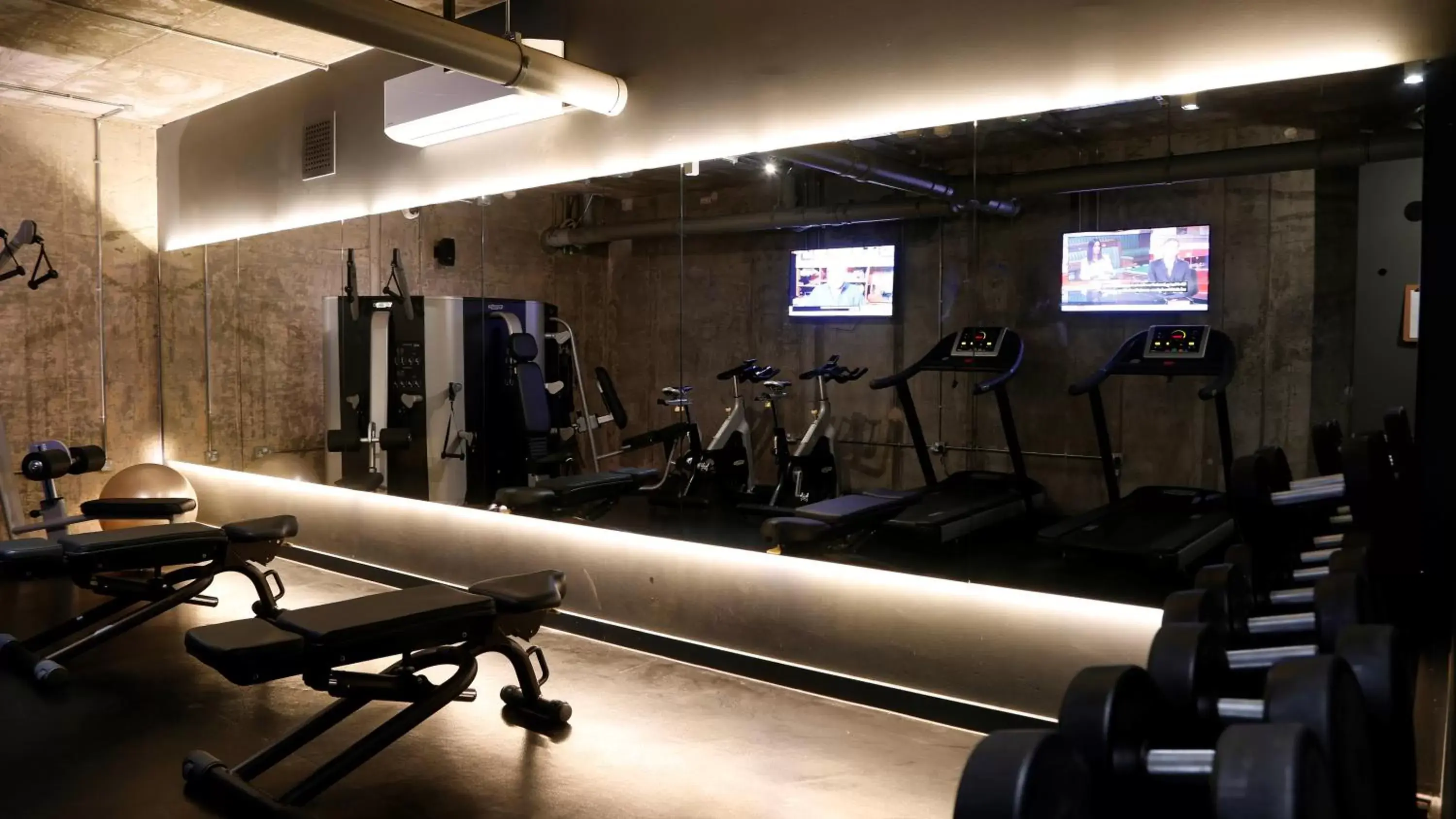Fitness centre/facilities in Aparthotel Adagio London Brentford Fitness centre/facilities in Aparthotel Adagio London Brentford