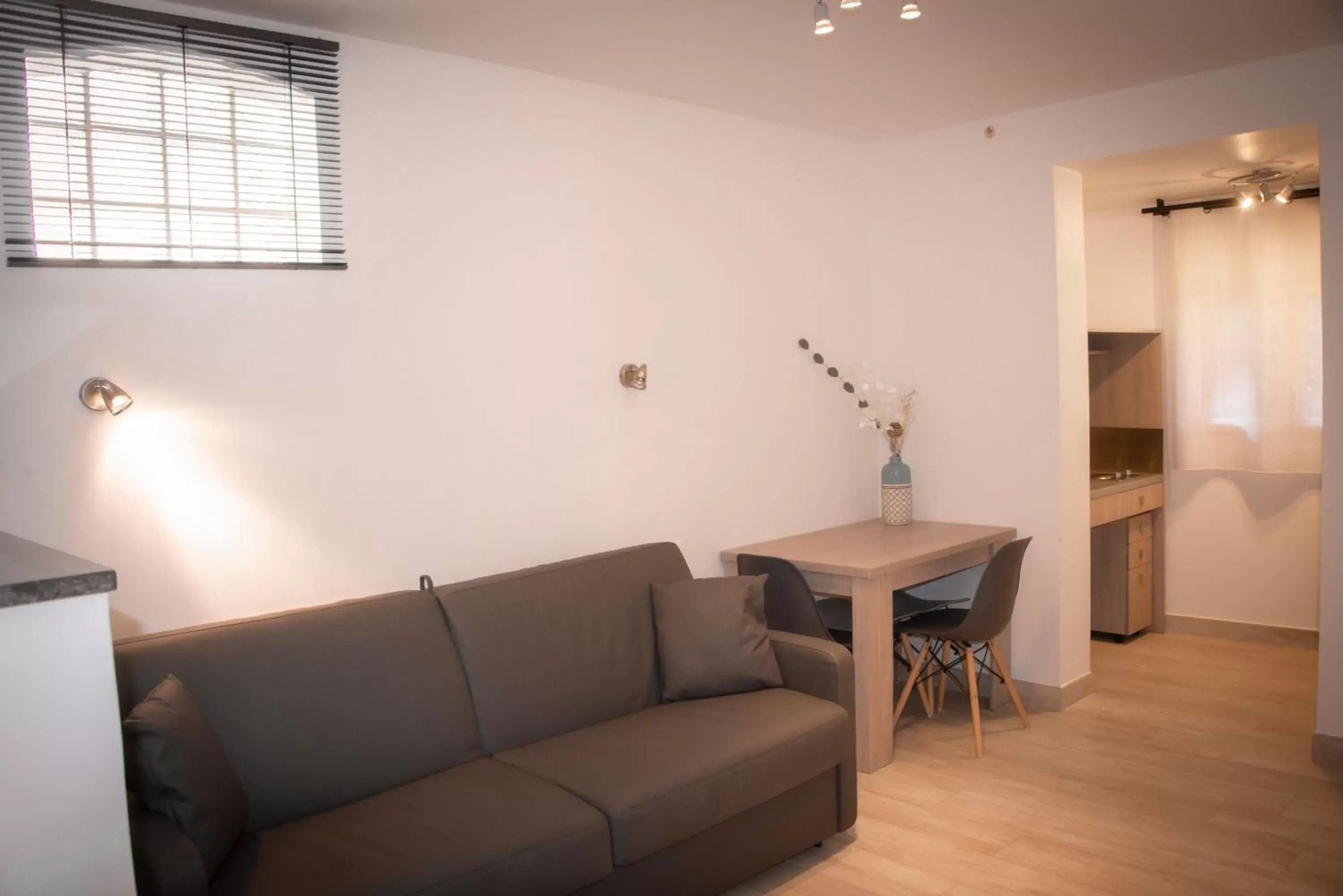 Seating Area in Hotel et Appartements Reine D'Azur