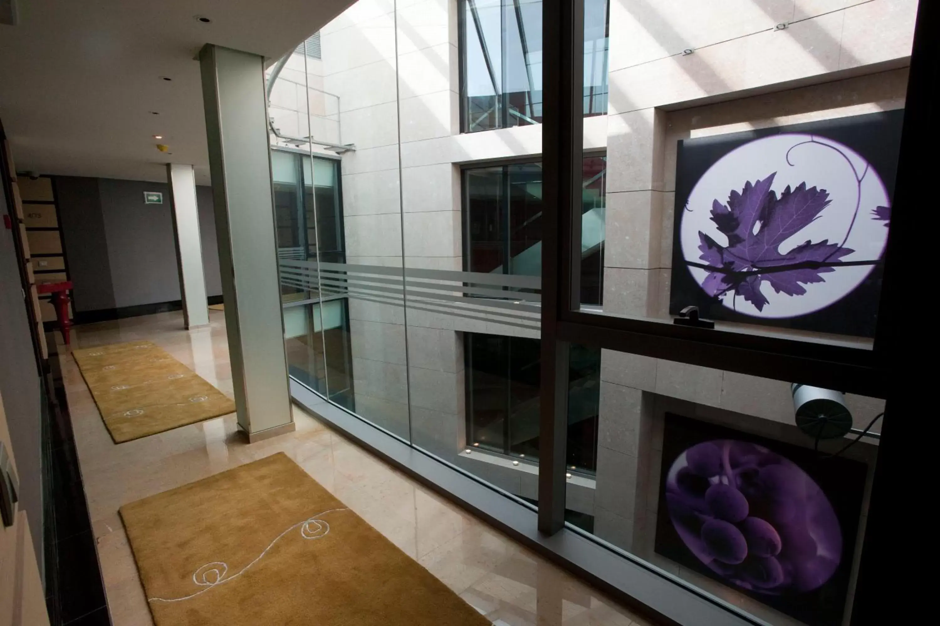 Decorative detail in Nexus Valladolid Suites & Hotel
