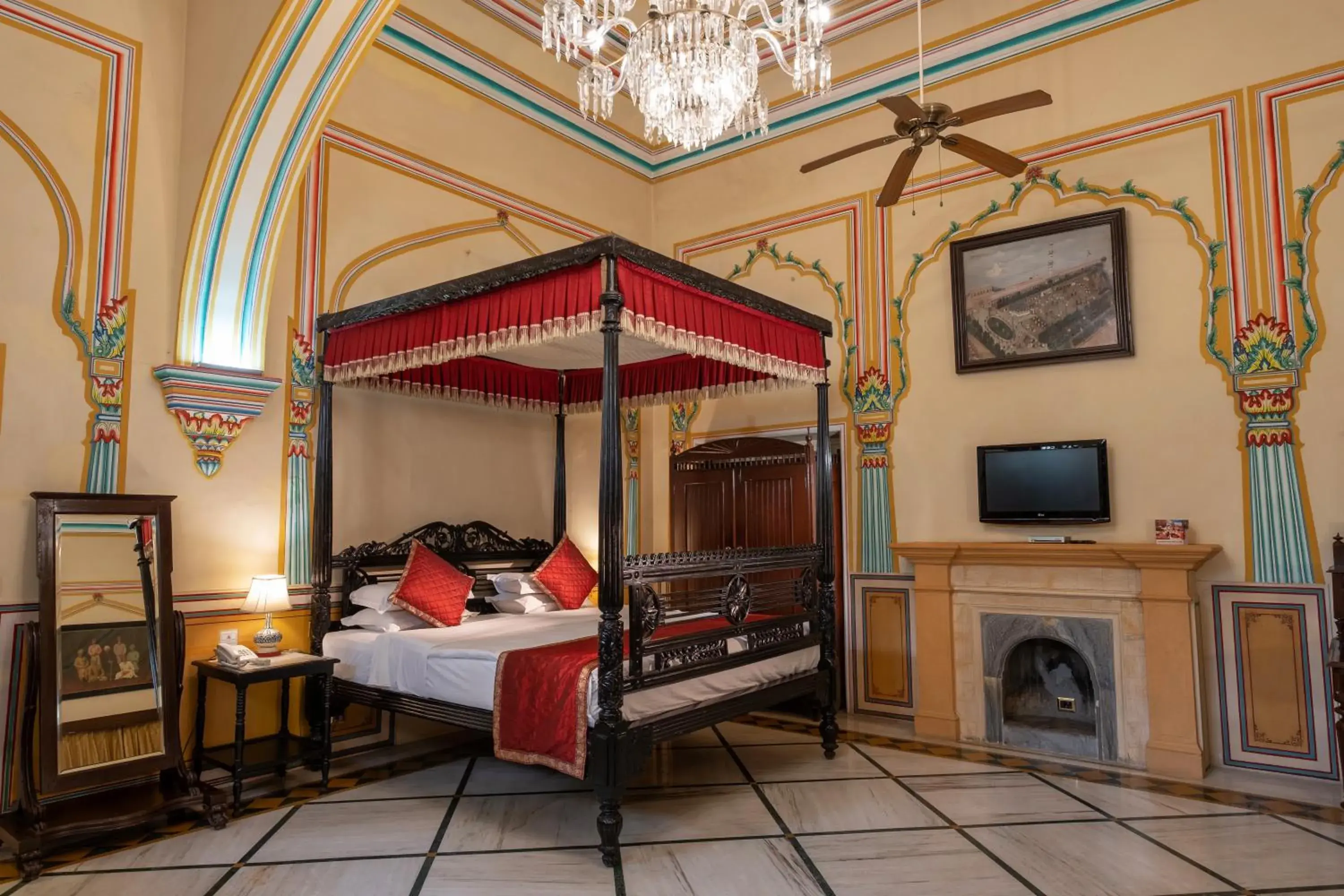 Bed, Seating Area in Hotel Narain Niwas Palace