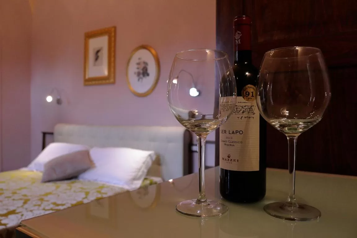 Decorative detail, Drinks in Relais Montemaggiore