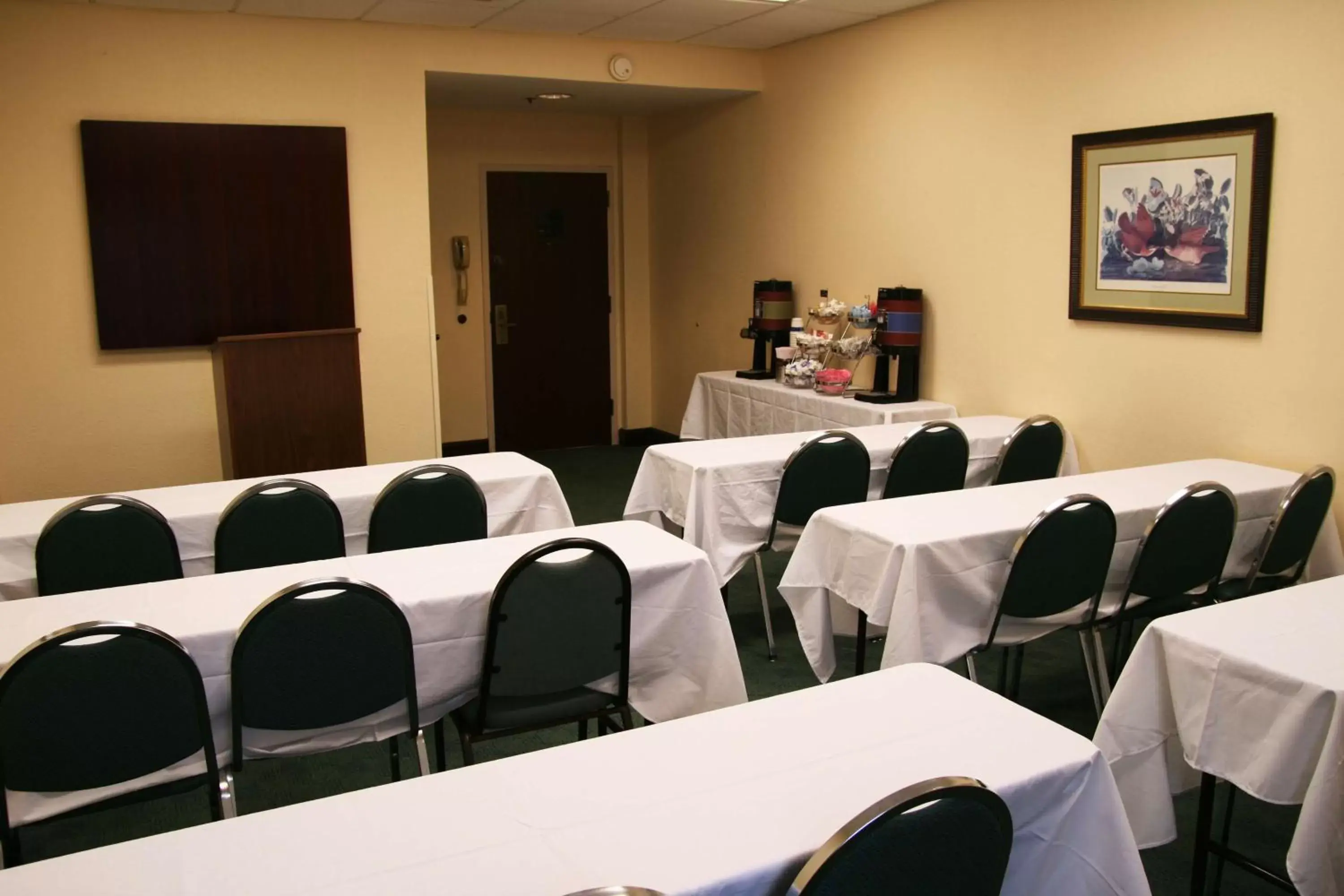 Meeting/conference room in Hampton Inn & Suites Jackson Coliseum