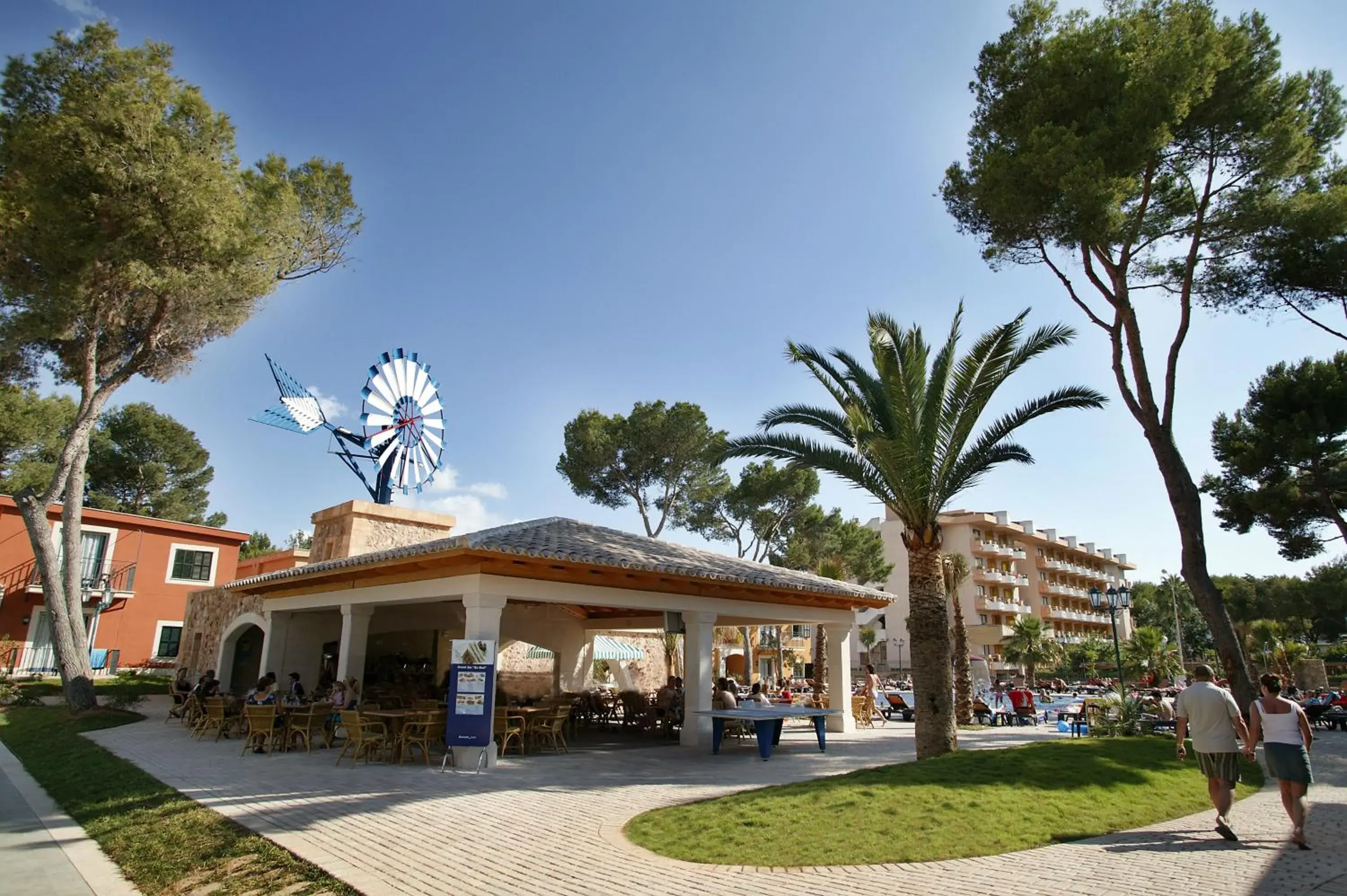 Facade/entrance, Property Building in Occidental Playa de Palma