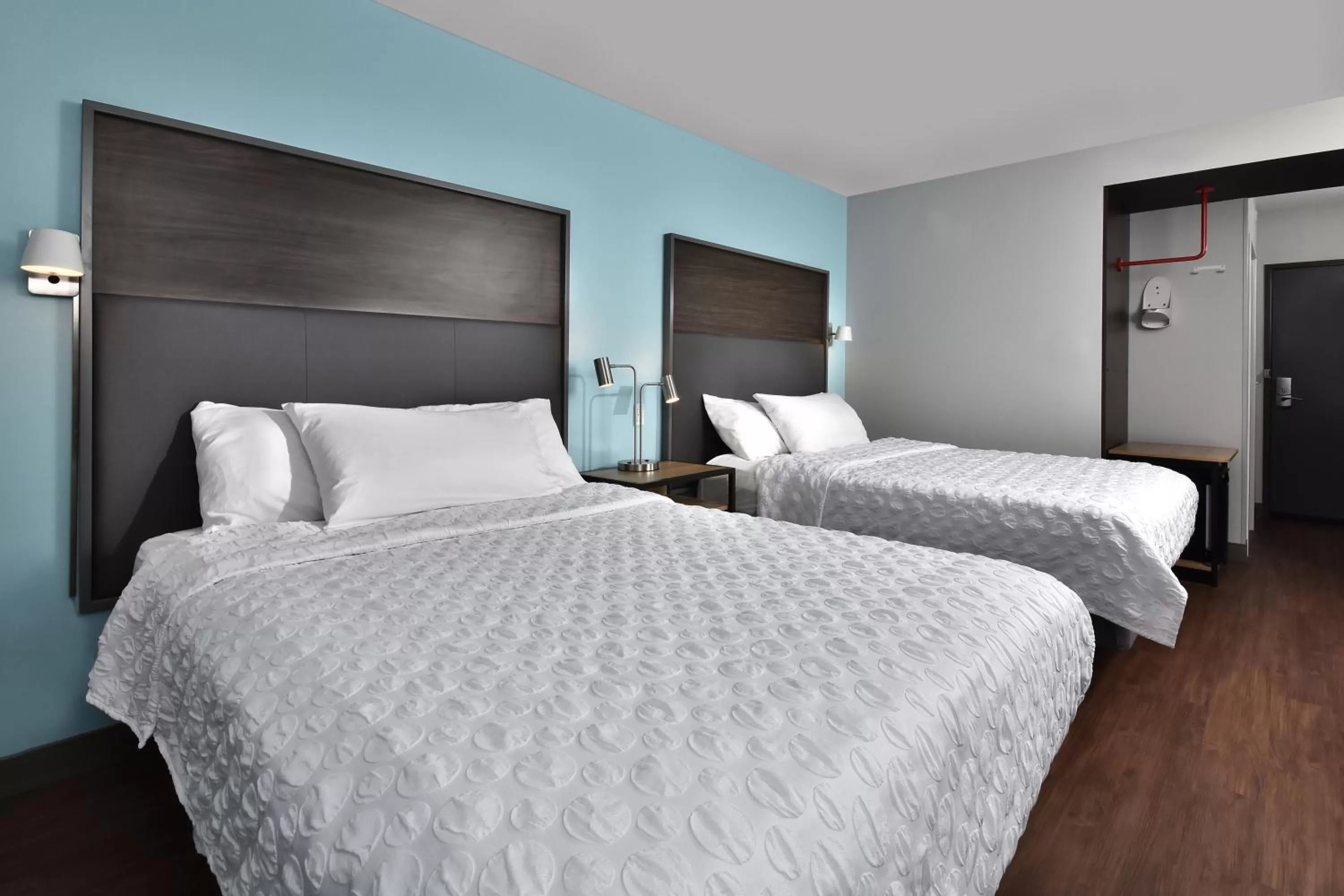 Bed in Tru By Hilton Beckley, Wv